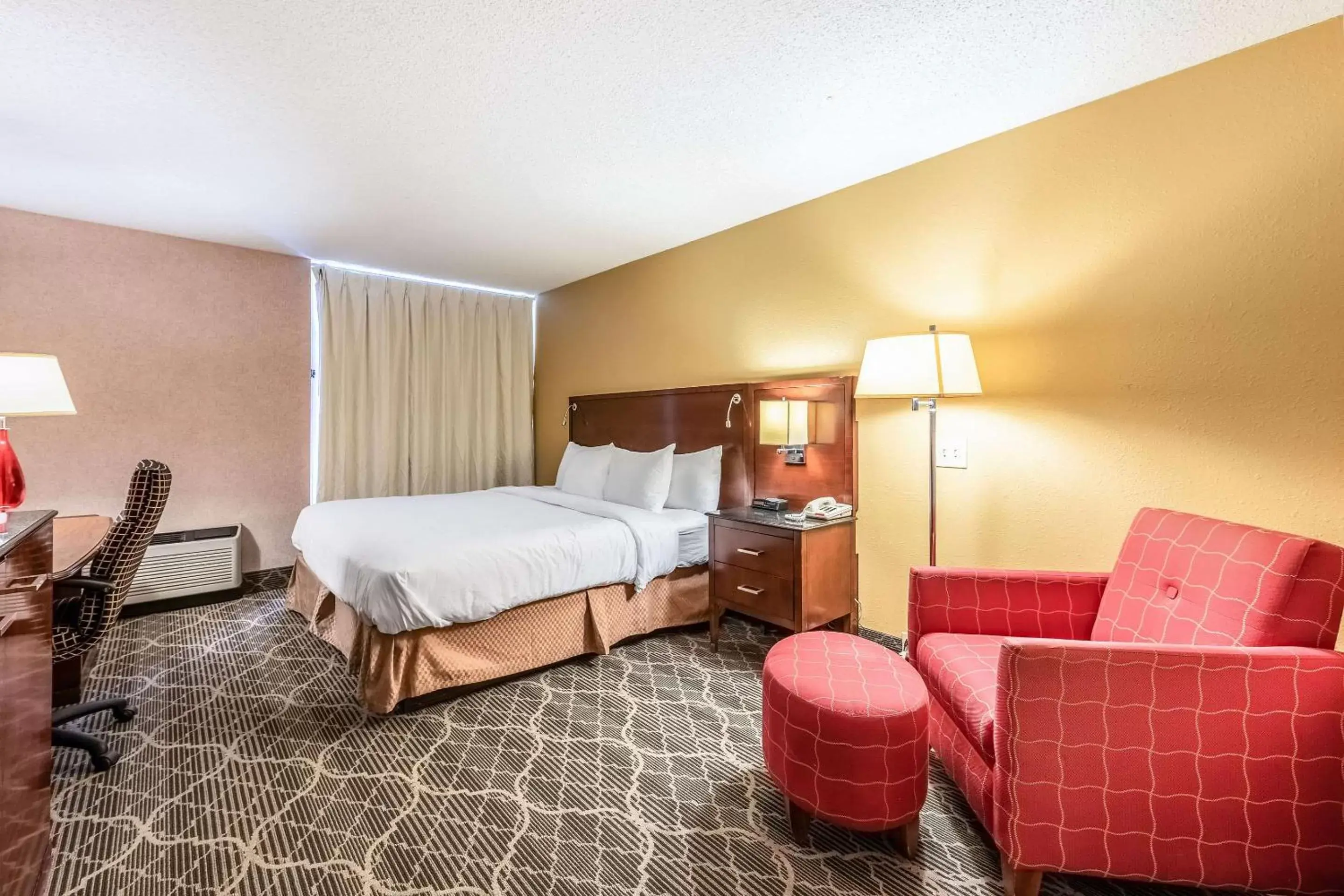 Photo of the whole room in Quality Inn & Suites