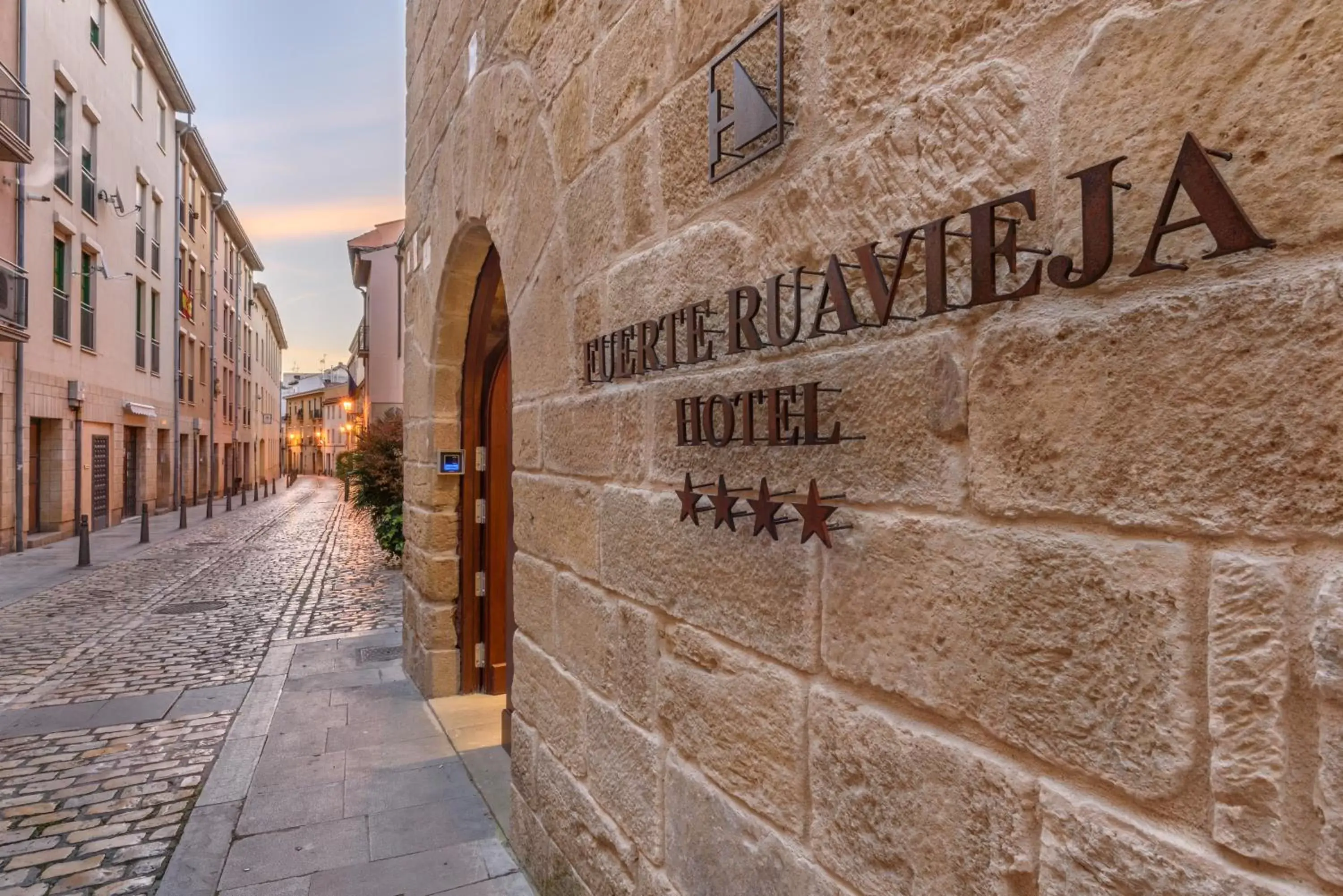 Facade/entrance in Eurostars Fuerte Ruavieja