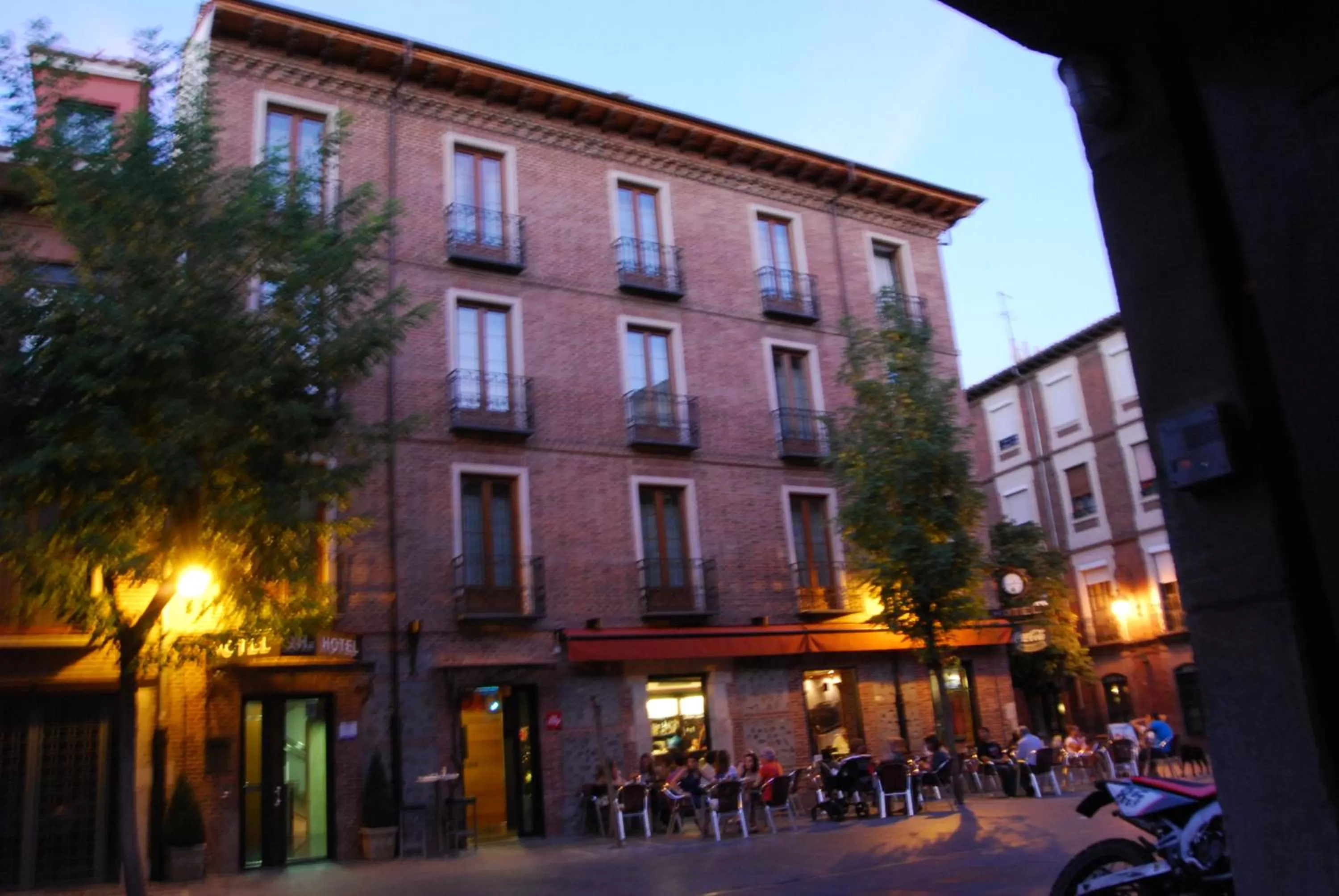 Facade/entrance in Hotel Spa QH Centro León