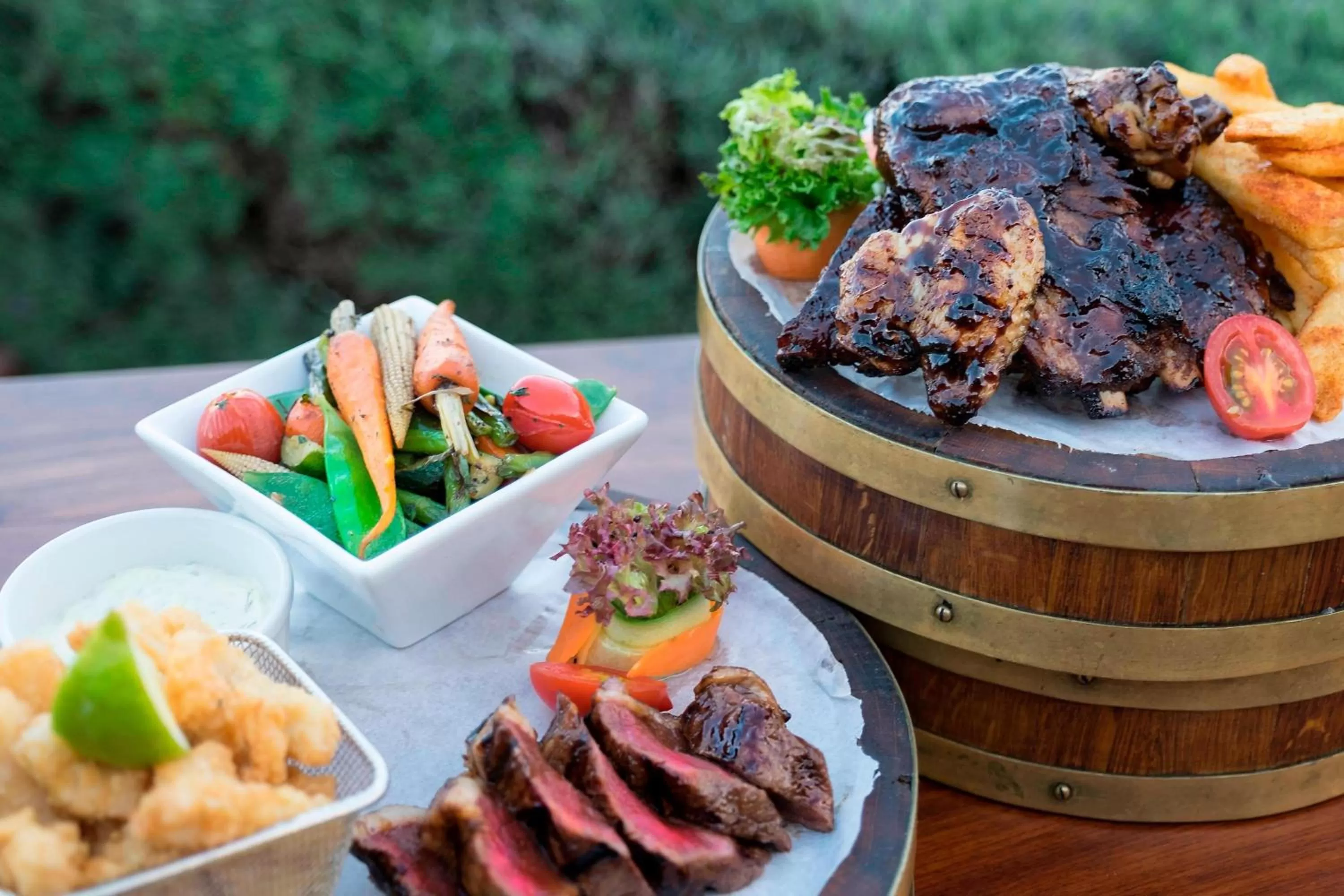 Lounge or bar in Protea Hotel by Marriott Stellenbosch & Conference Centre