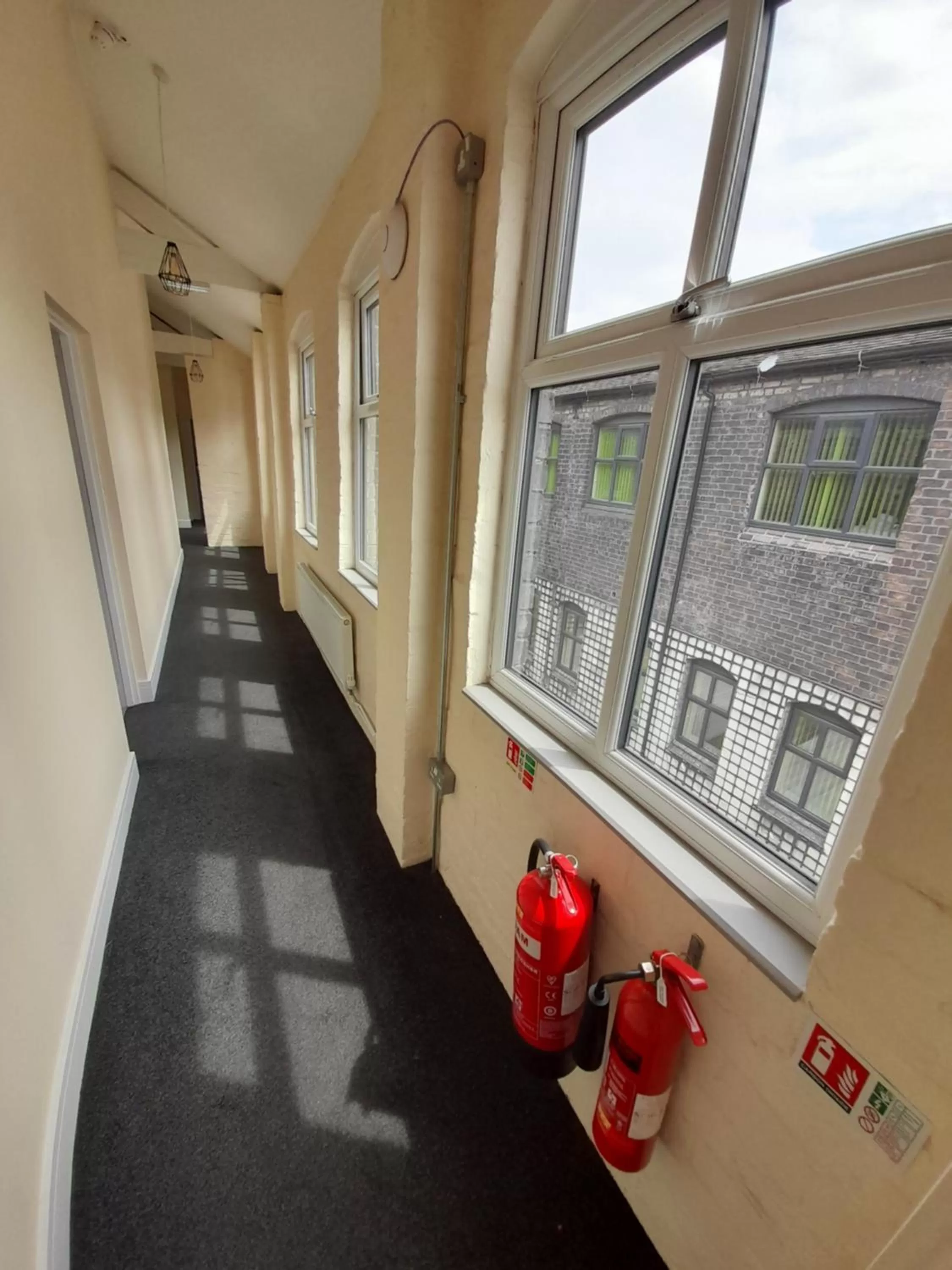 Facade/entrance in Potbank