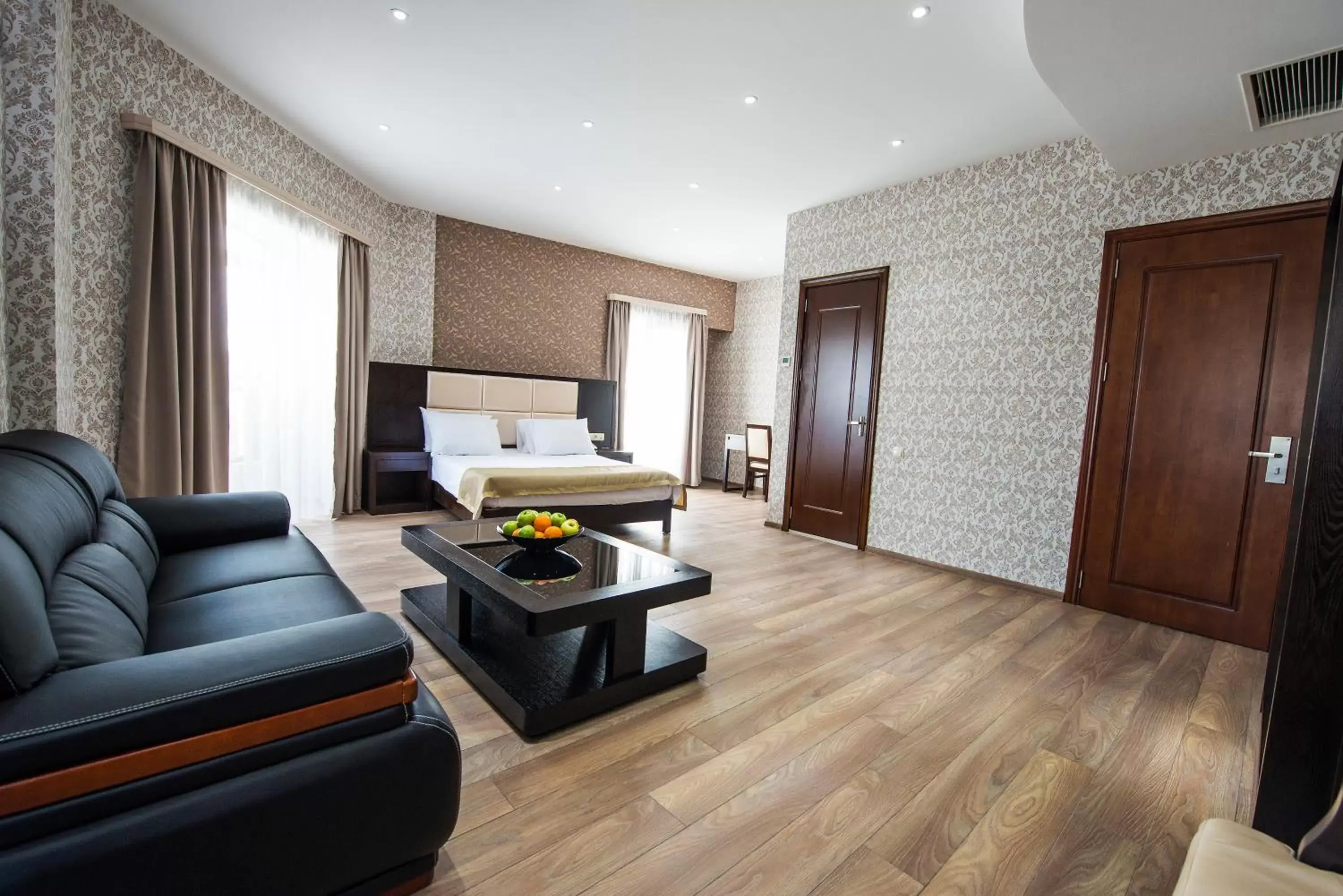 Bedroom, Seating Area in Tbilisi Inn