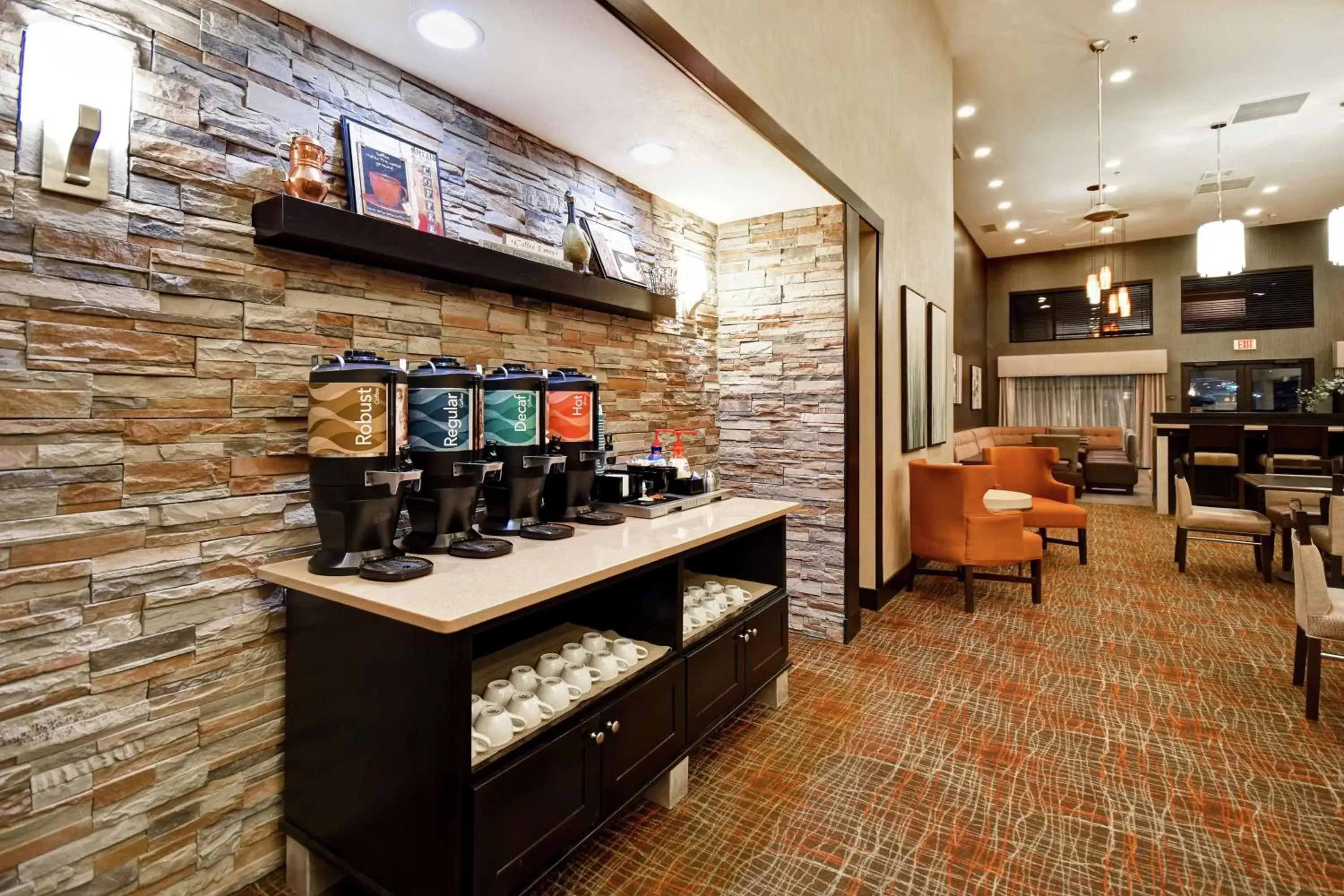 Dining area in Homewood Suites By Hilton Dubois, Pa