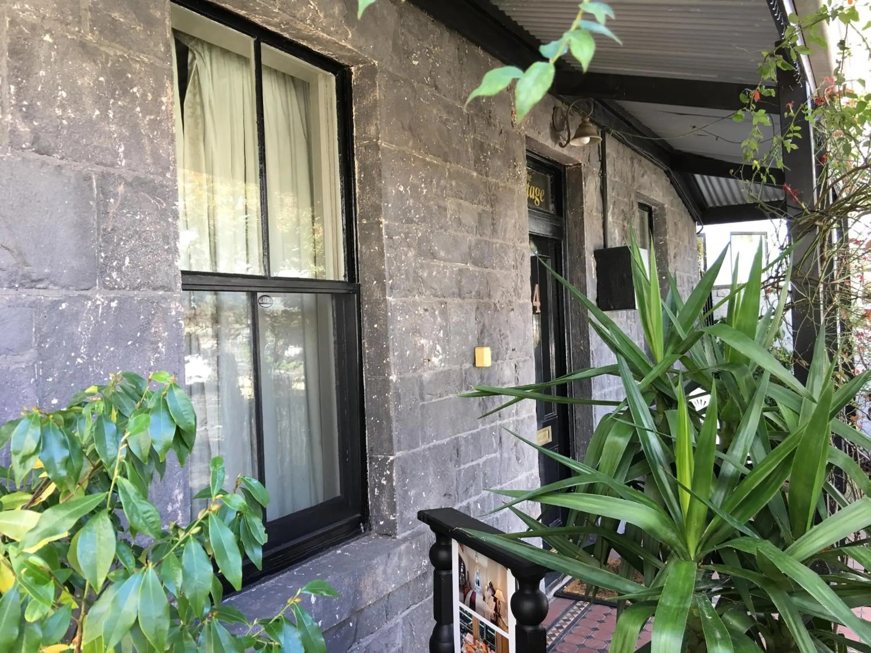 Patio, Balcony/Terrace in Captains Retreat Apartments and Cottages