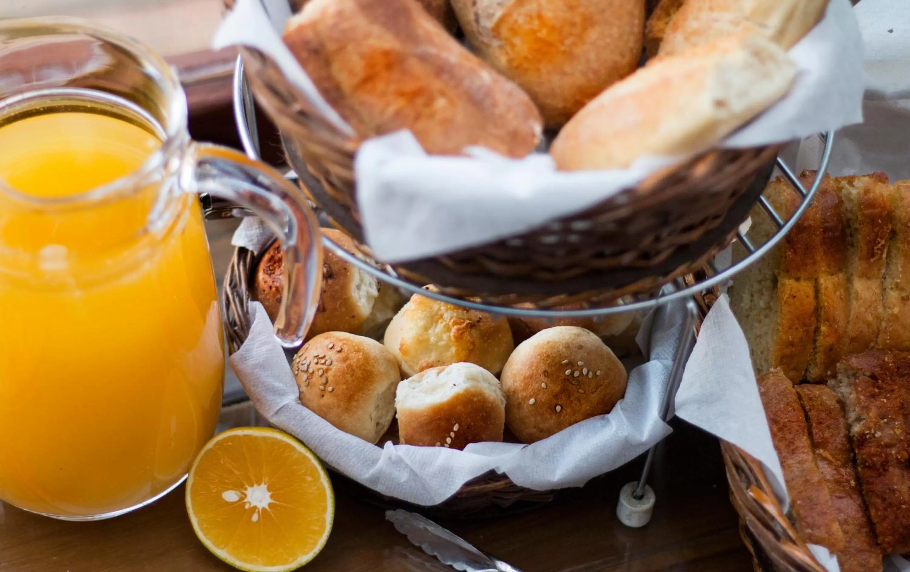 Buffet breakfast in Qhini Hotel Boutique