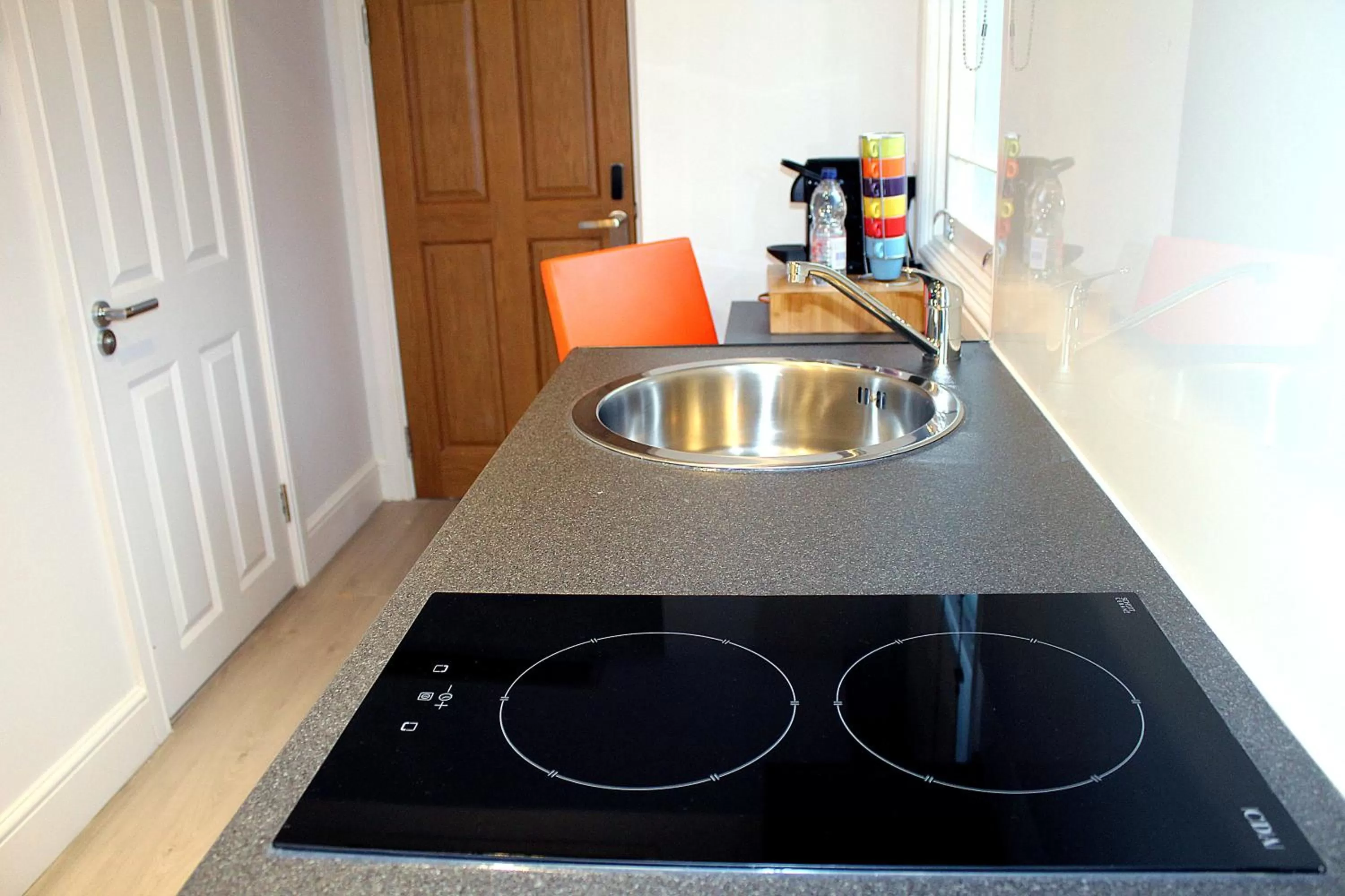 Coffee/tea facilities in 1 Craven Hill Gardens