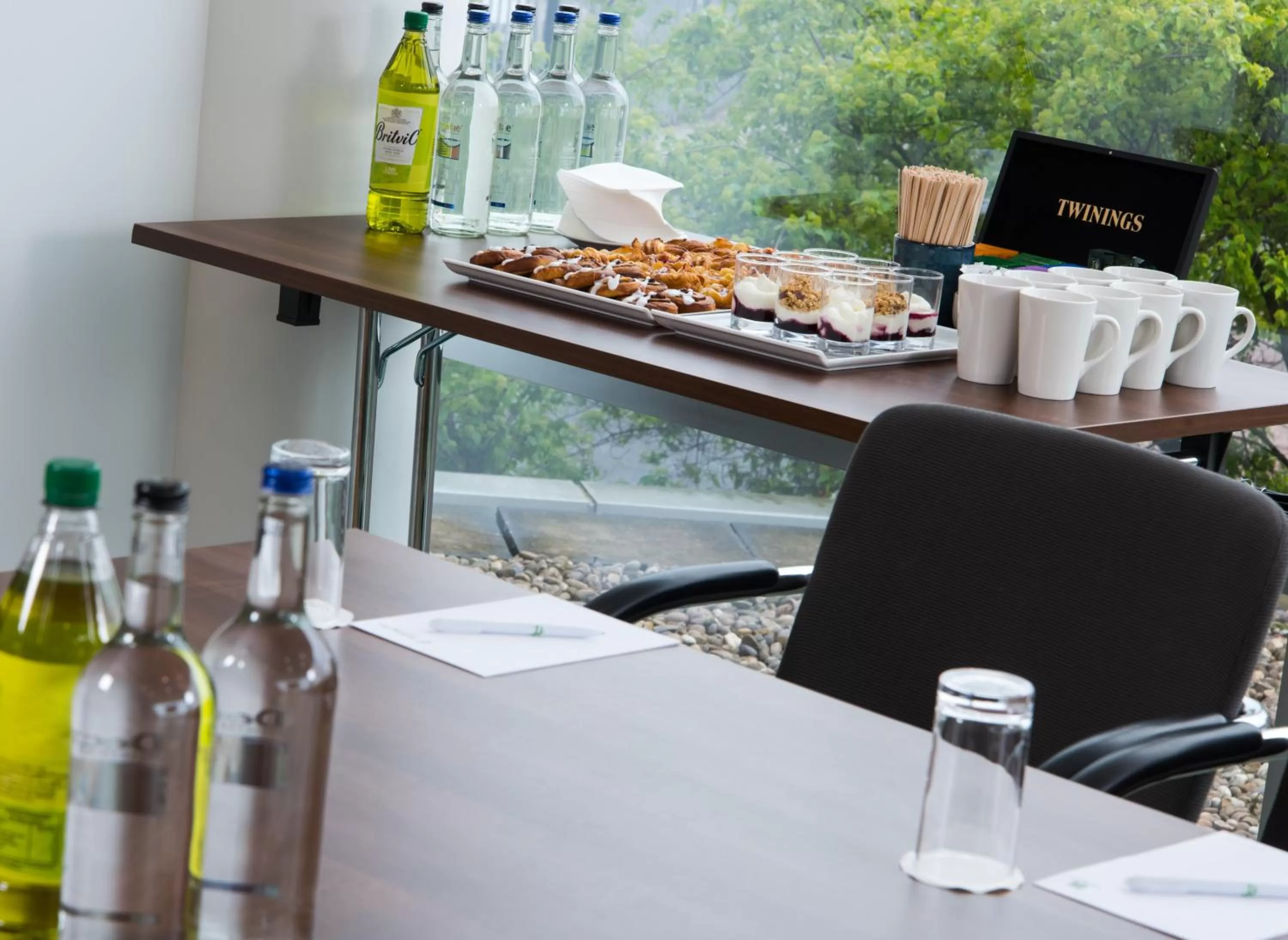 Meeting/conference room in Holiday Inn London West by IHG