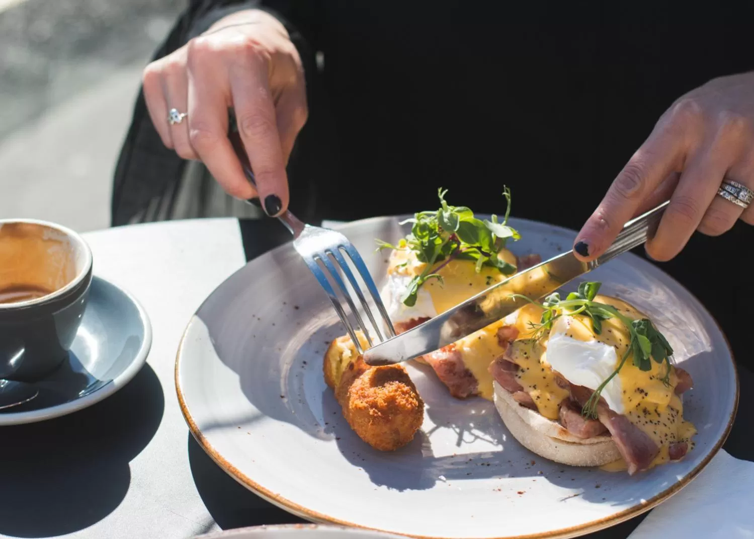 Breakfast in King and Queen Hotel Suites