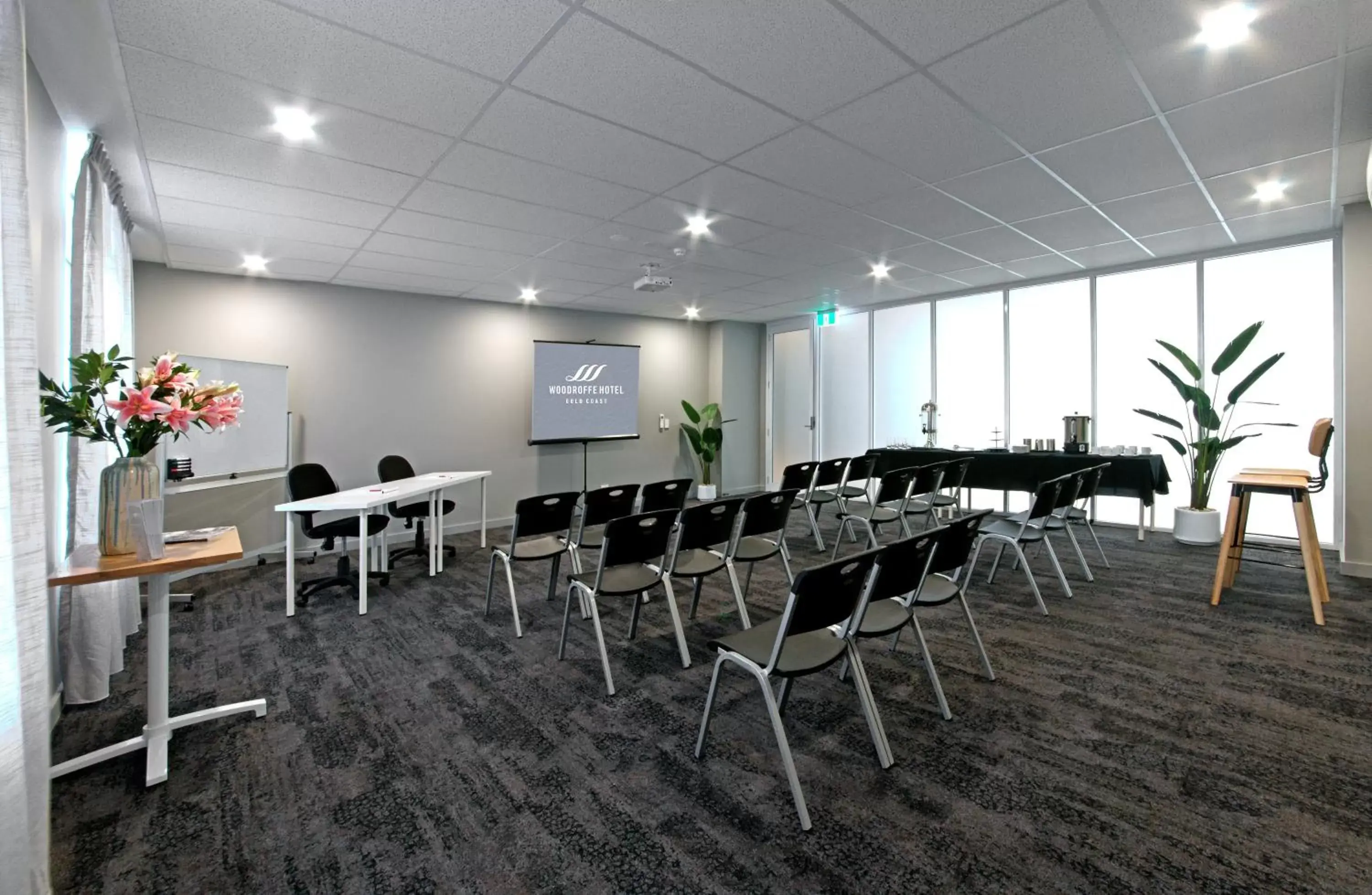 Meeting/conference room in Woodroffe Hotel