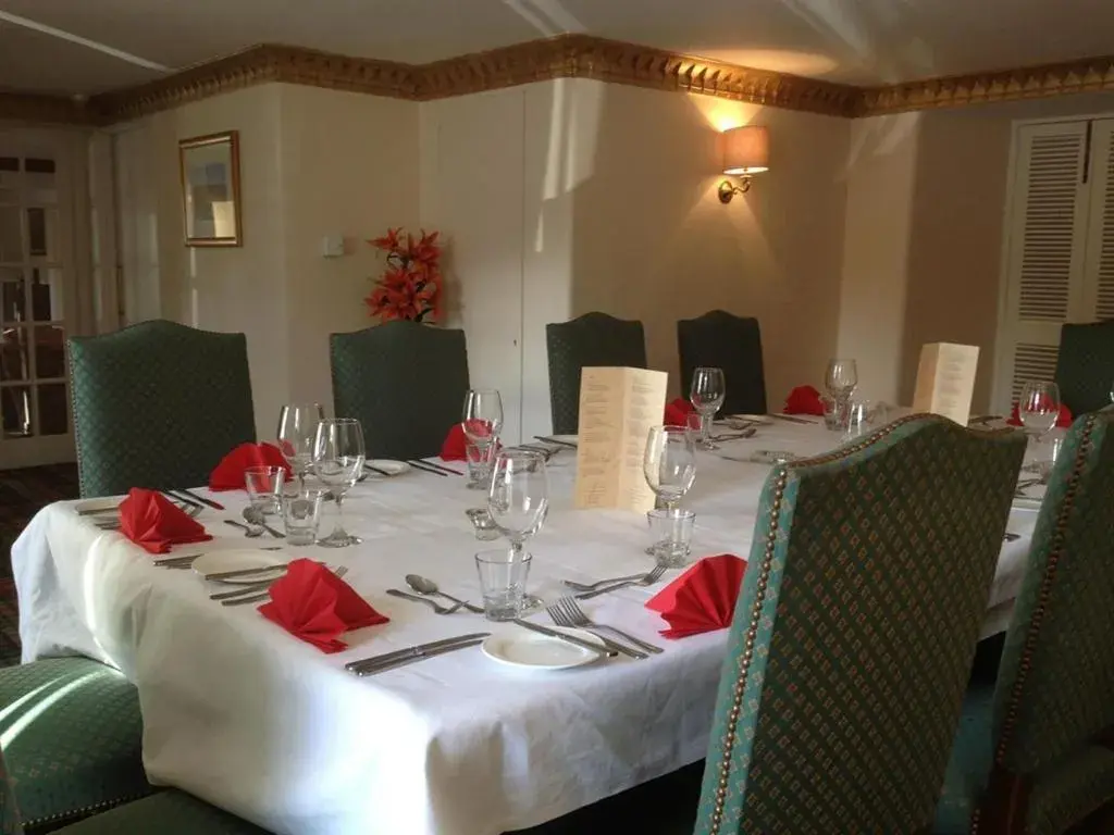 Dining area, Restaurant/Places to Eat in Tweeddale Arms Hotel