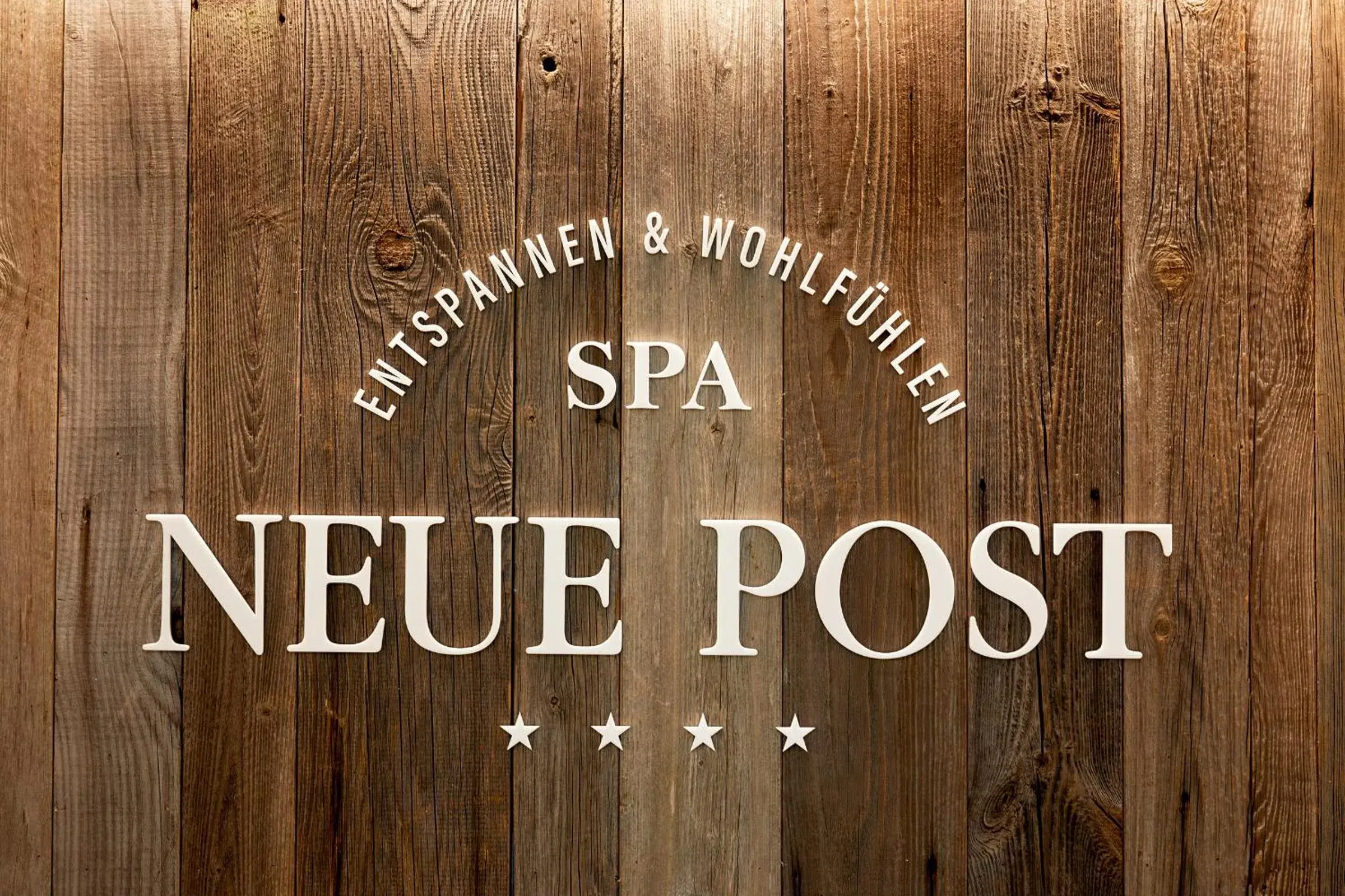 Property logo or sign in Hotel Neue Post