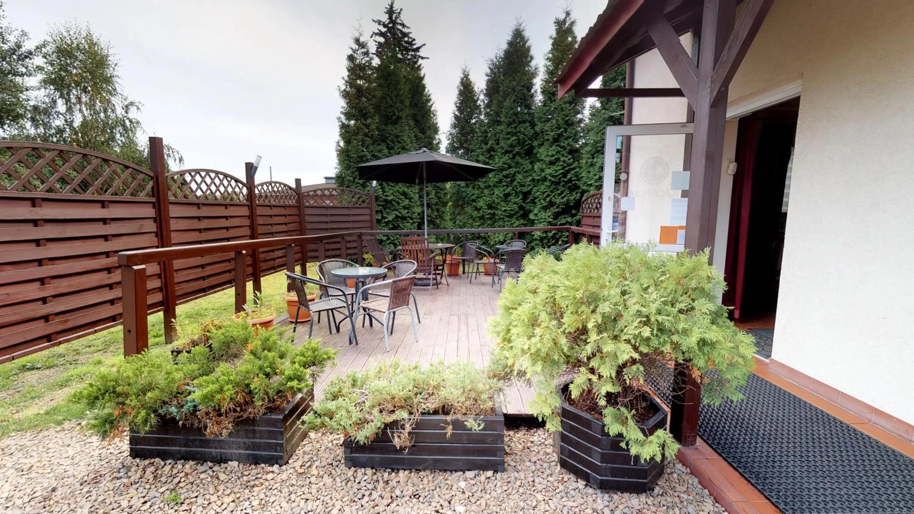 Facade/entrance in Noclegi Czarna Perła