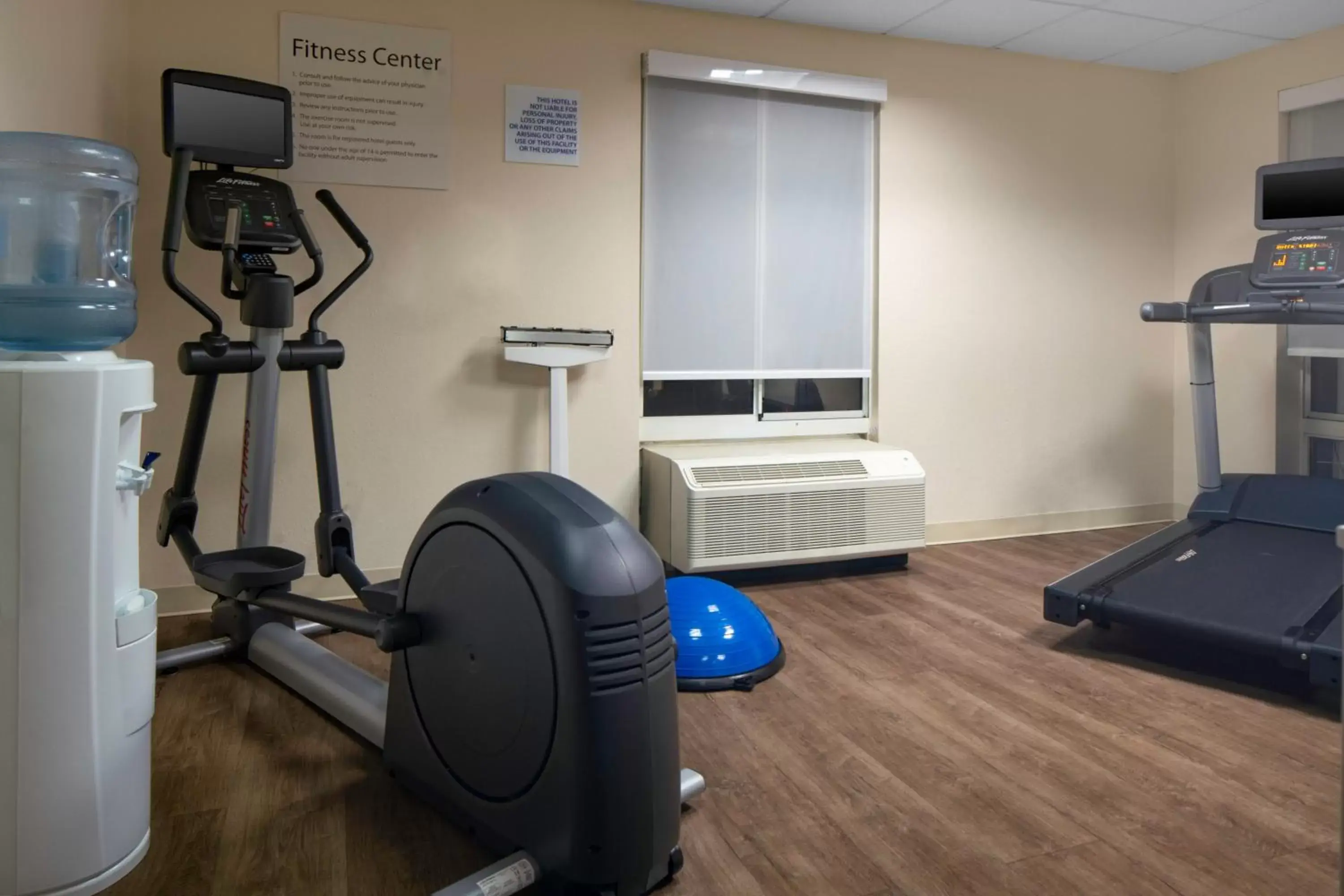 Spa and wellness centre/facilities, Fitness Center/Facilities in Holiday Inn Express North Myrtle Beach - Little River, an IHG Hotel