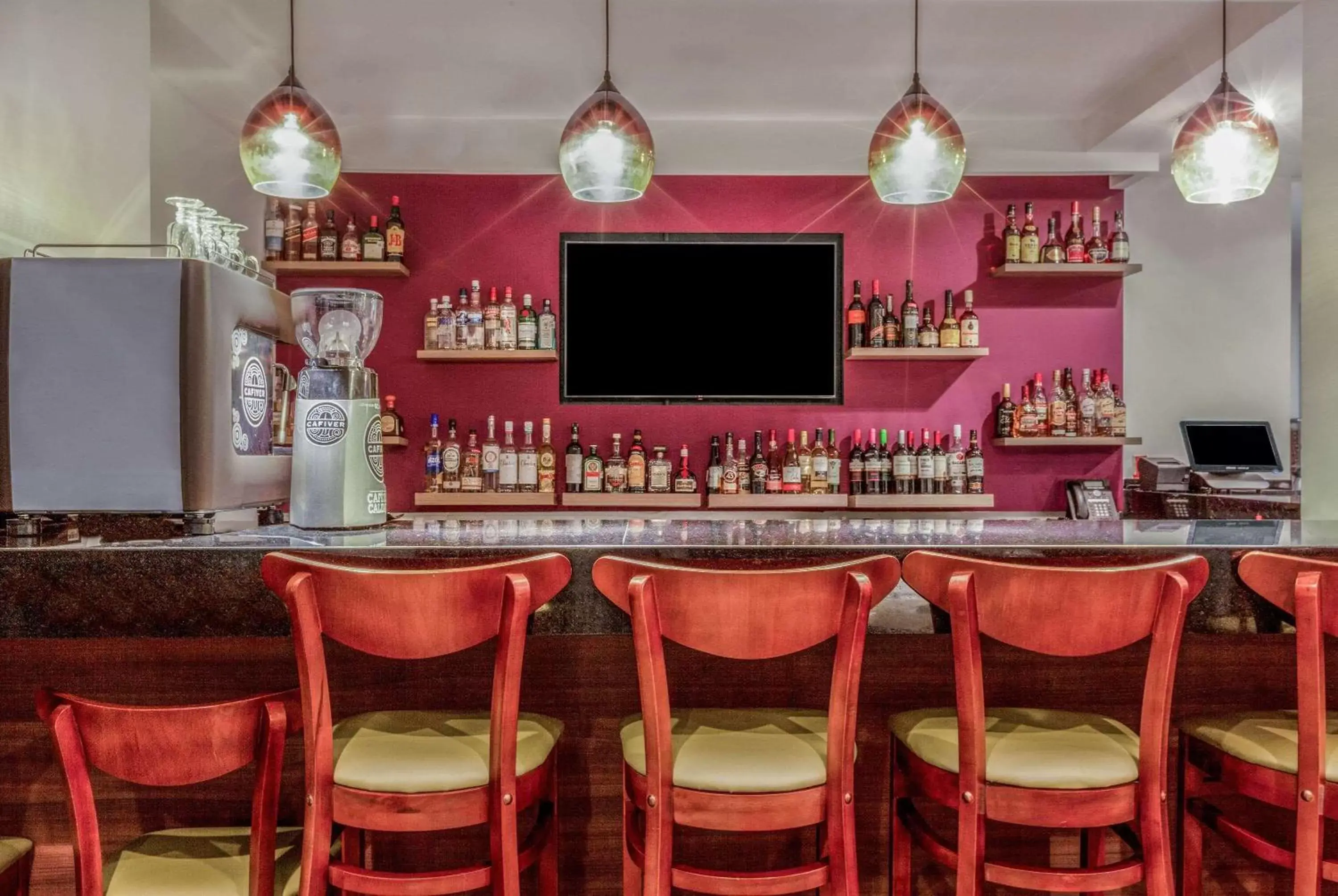 Lounge or bar, Lounge/Bar in La Quinta by Wyndham San Jose Chiapa Puebla