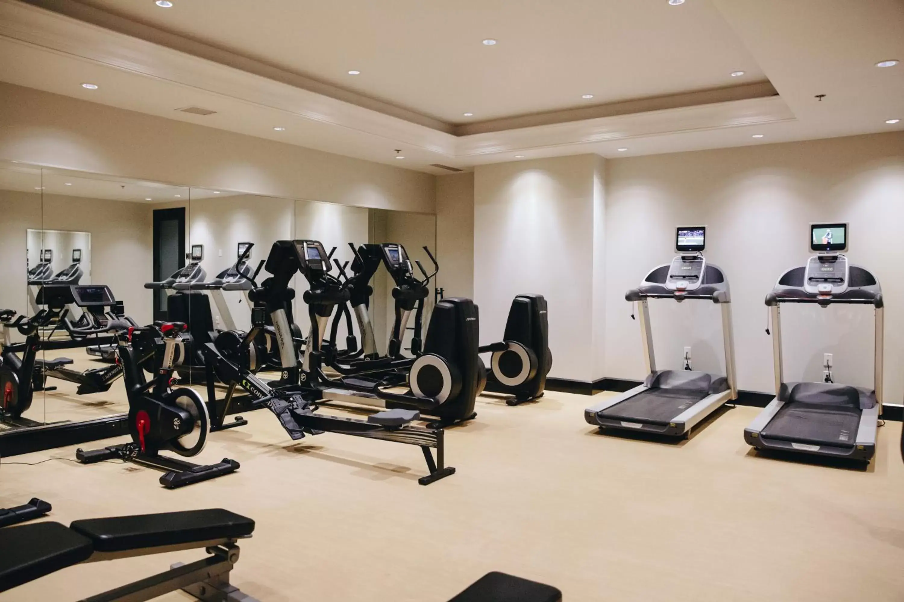 Fitness centre/facilities, Fitness Center/Facilities in Hotel Place D'Armes