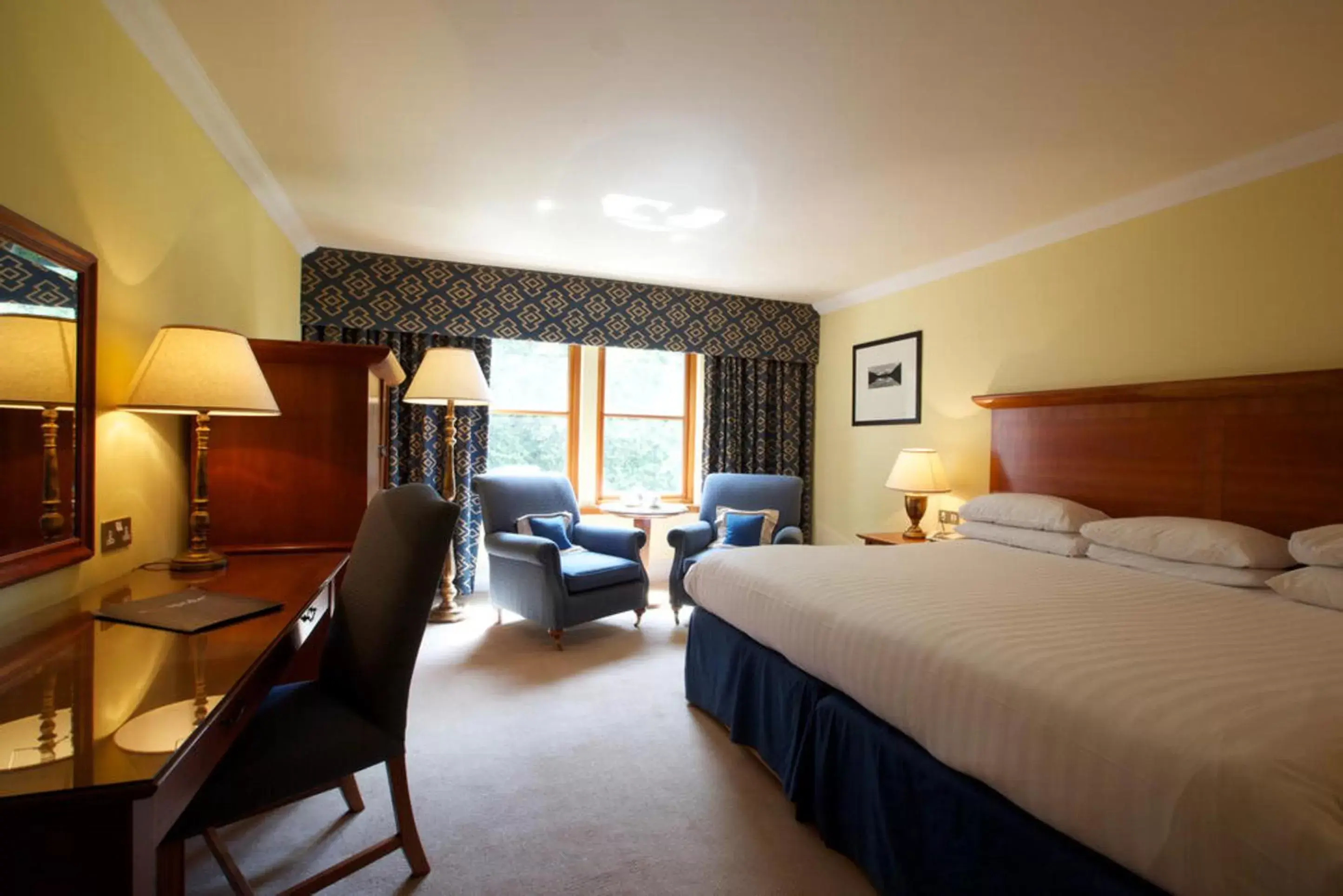 Photo of the whole room, Bed in Muthu Newton Hotel (Near Inverness Airport)