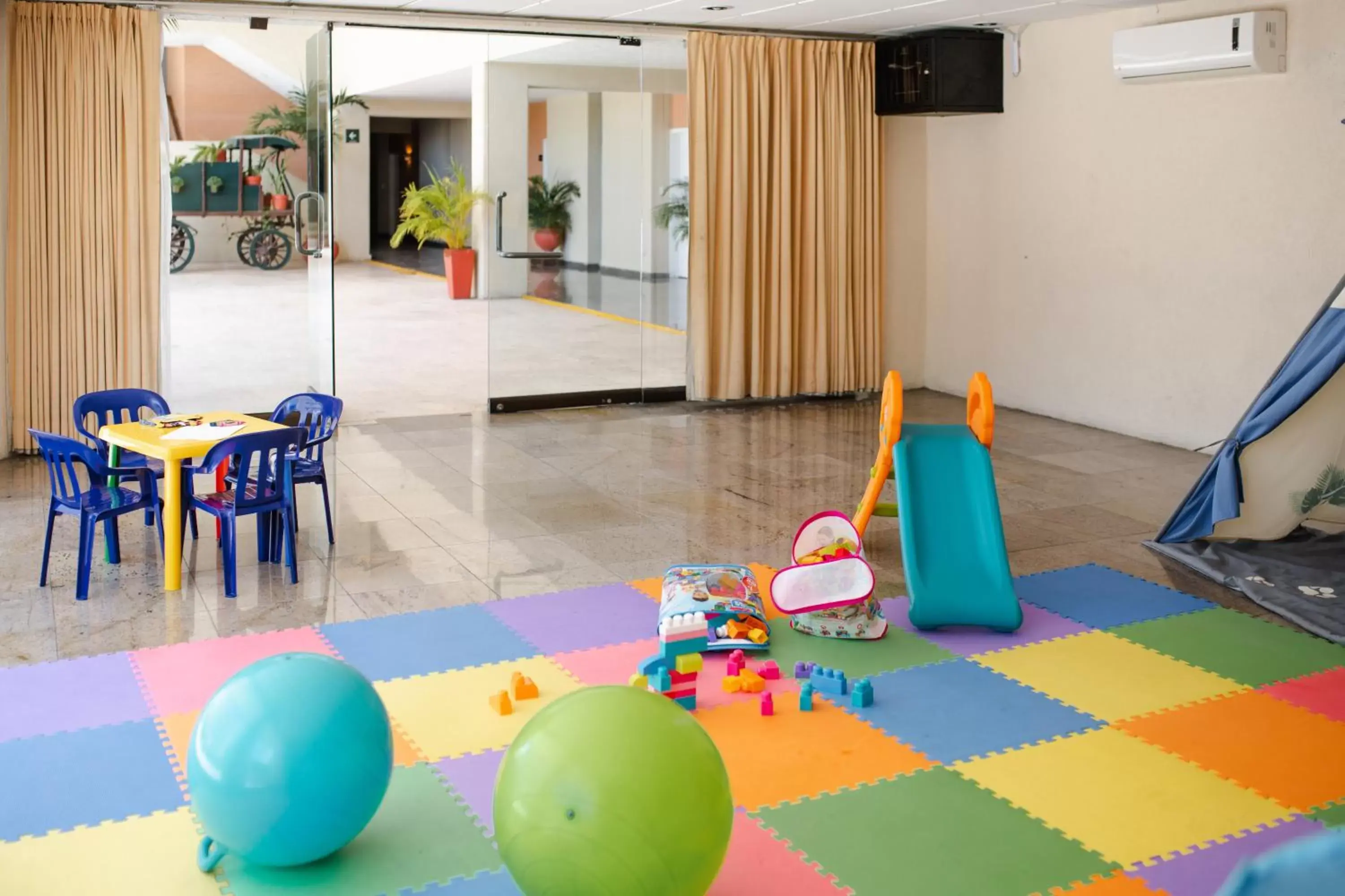 Kid's Club in Hotel Los Aluxes