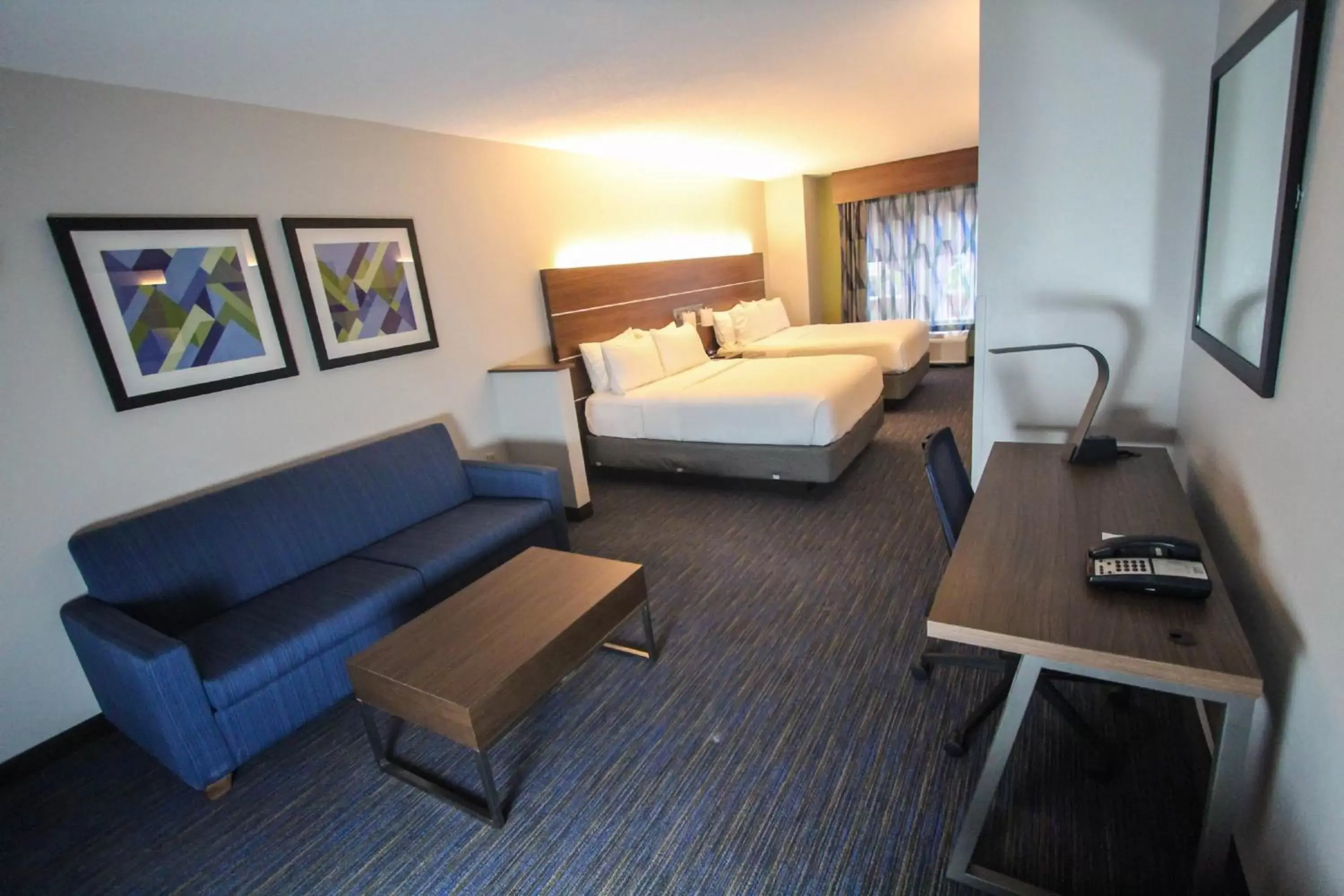 Photo of the whole room in Holiday Inn Express Hotel & Suites Charleston - North, an IHG Hotel