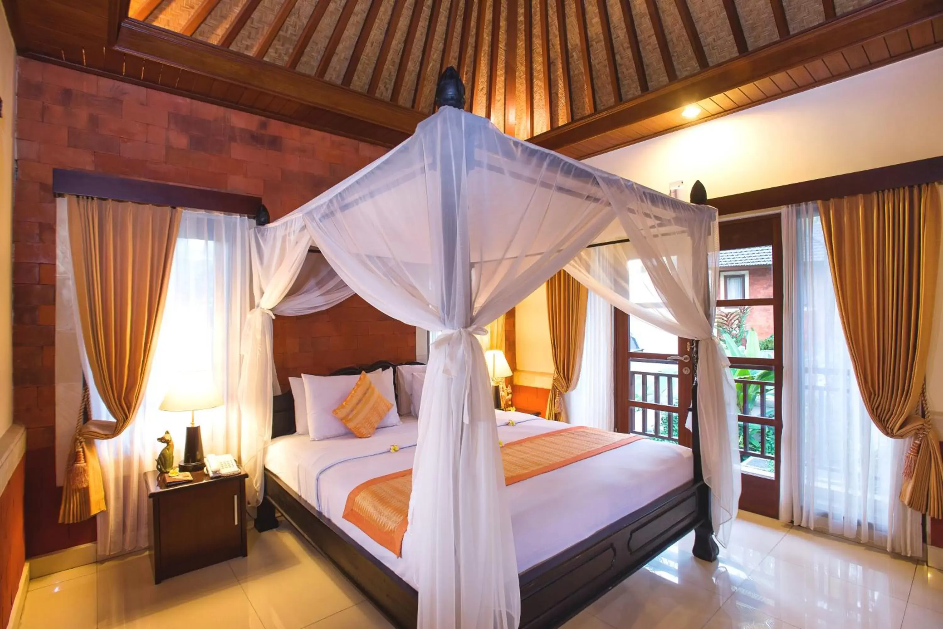 Photo of the whole room, Bed in Rama Phala Resort & Spa