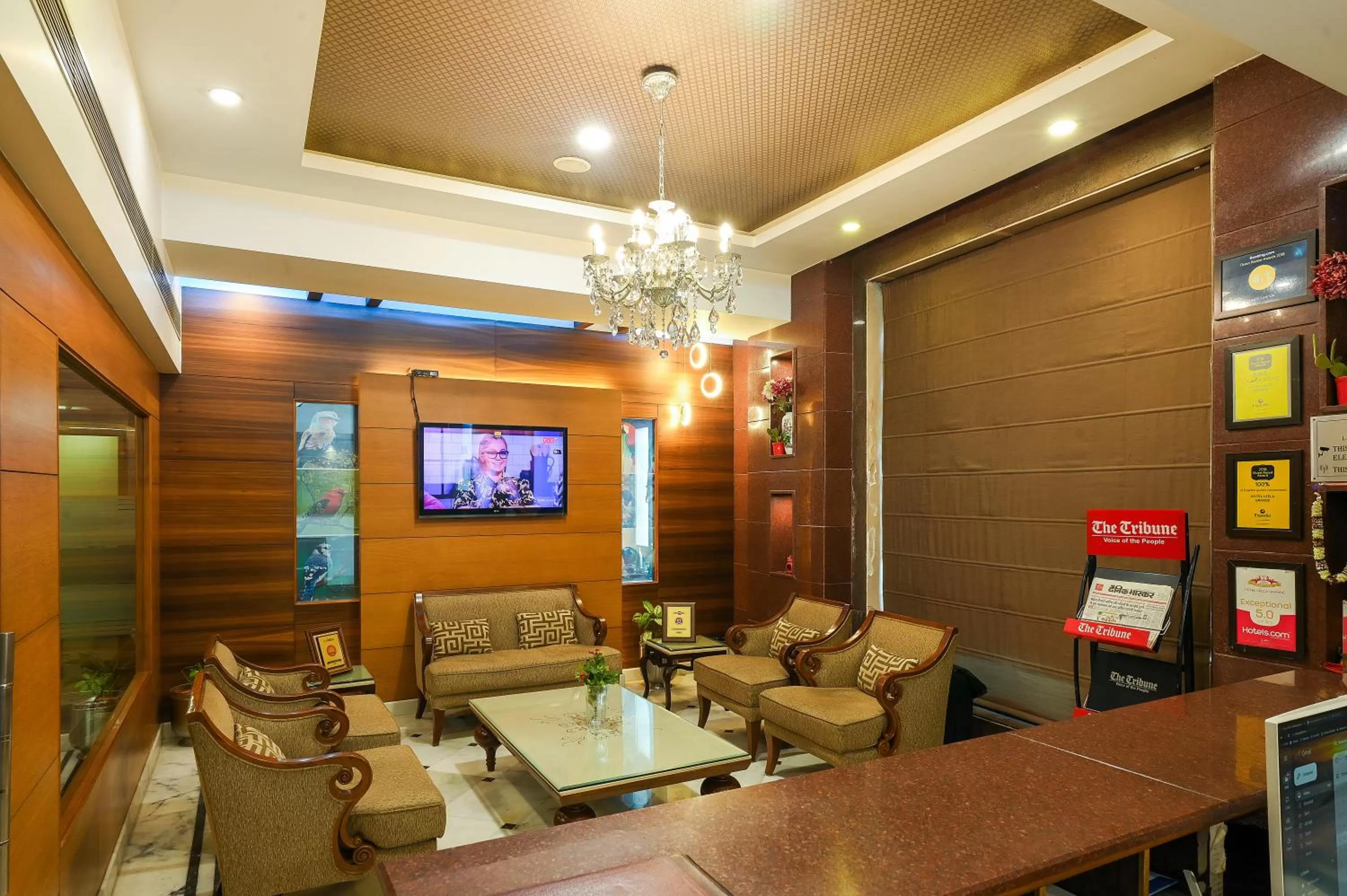 Seating area in Hotel Leela Grande