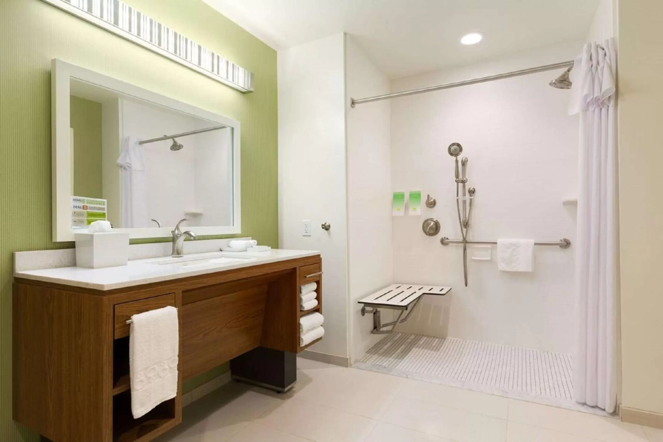 Bathroom in Home2 Suites by Hilton Albany Airport/Wolf Rd