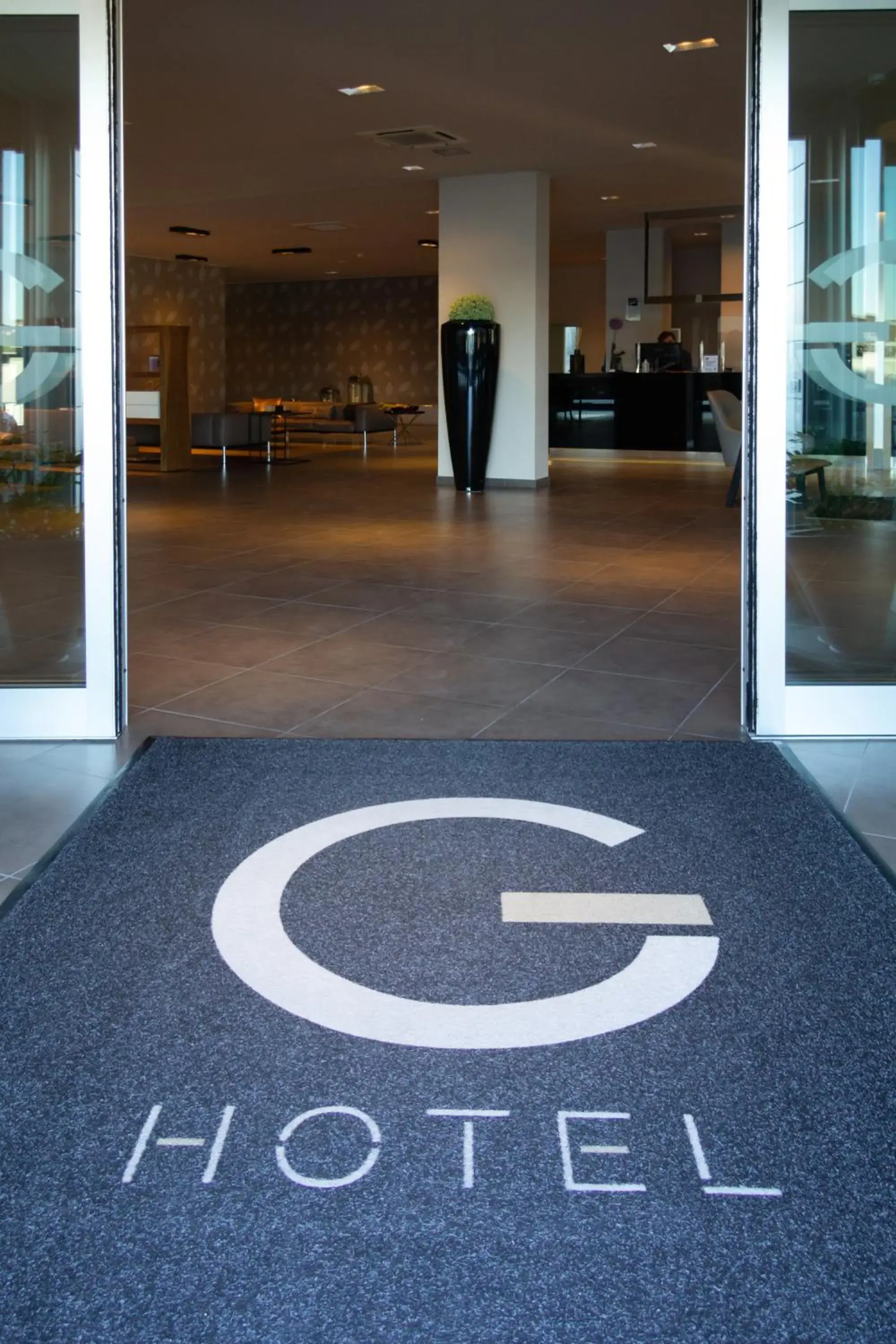 G Hotel