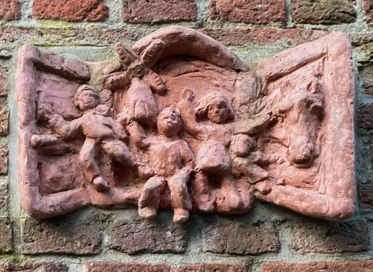 Decorative detail in GuesthouseOne