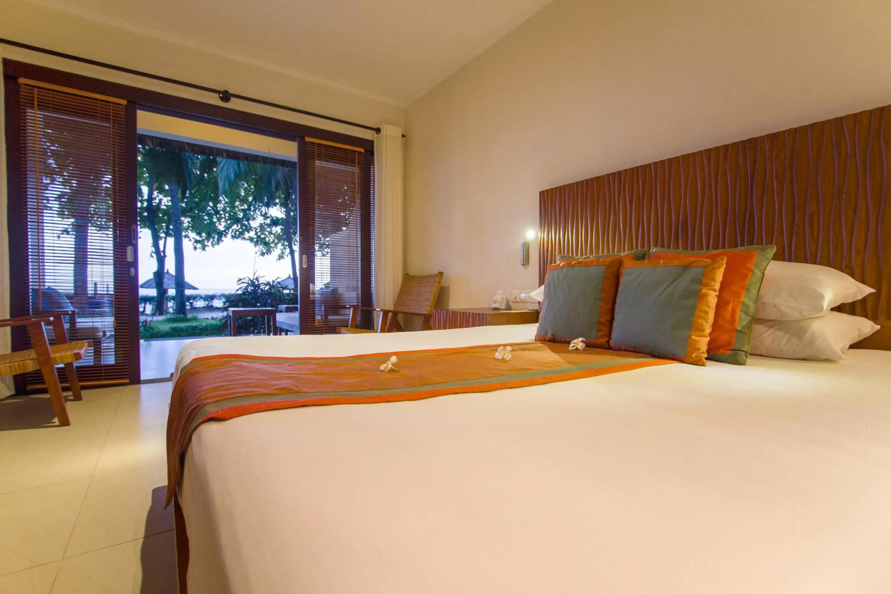 Photo of the whole room, Bed in Blue Ocean Resort