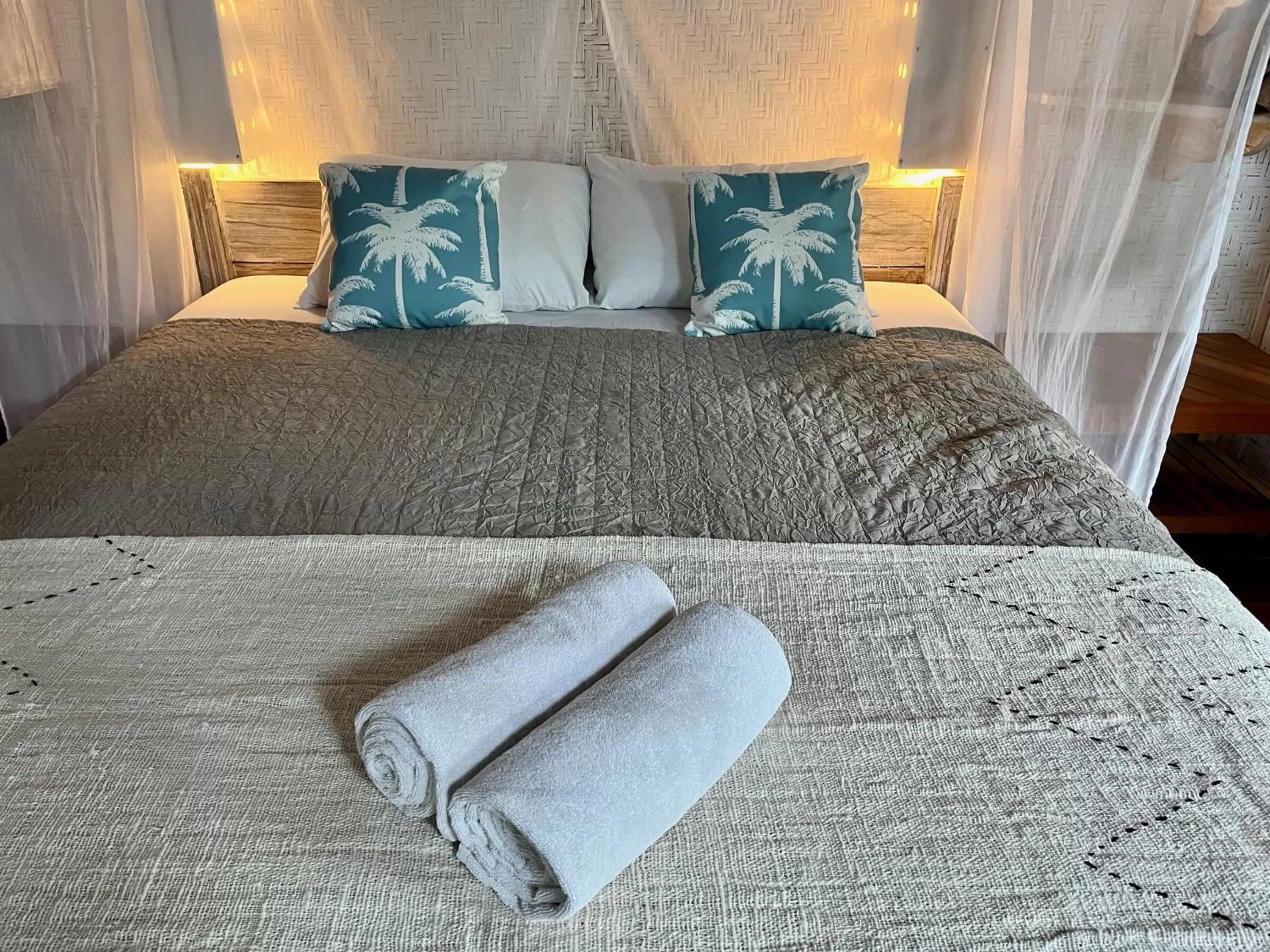 Bed in Omala Village Gili Air