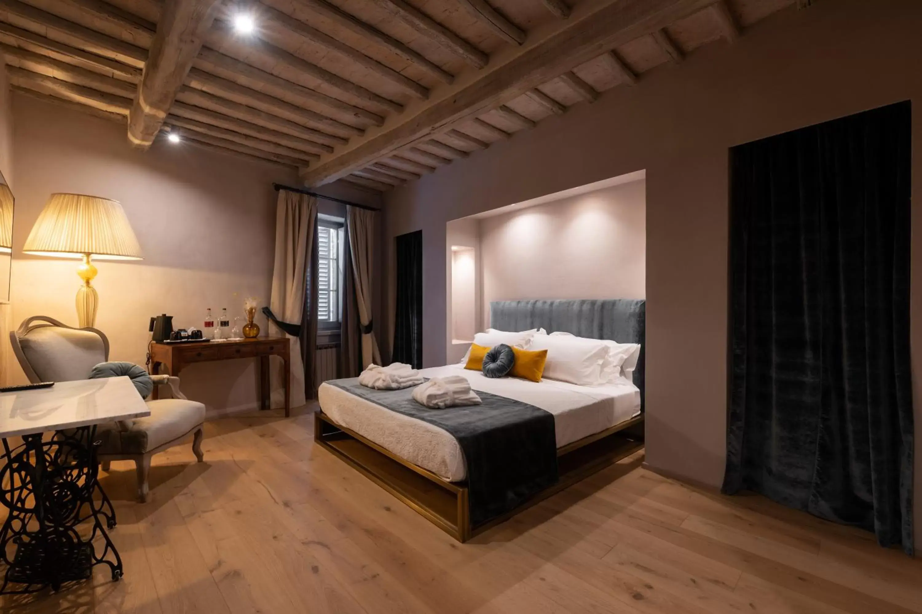 Bed in Drogheria e Locanda Franci