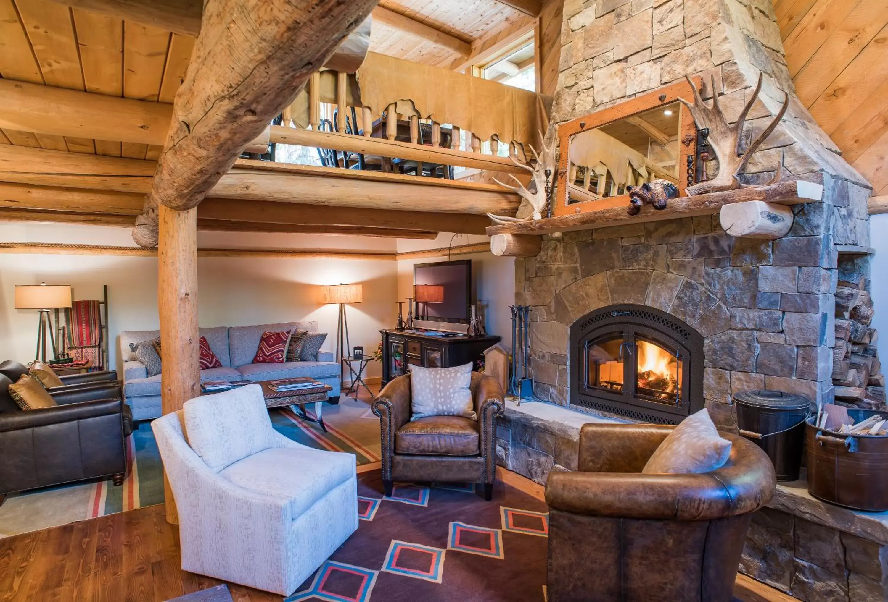 Communal lounge/ TV room, Seating Area in Jackson Hole Hideout