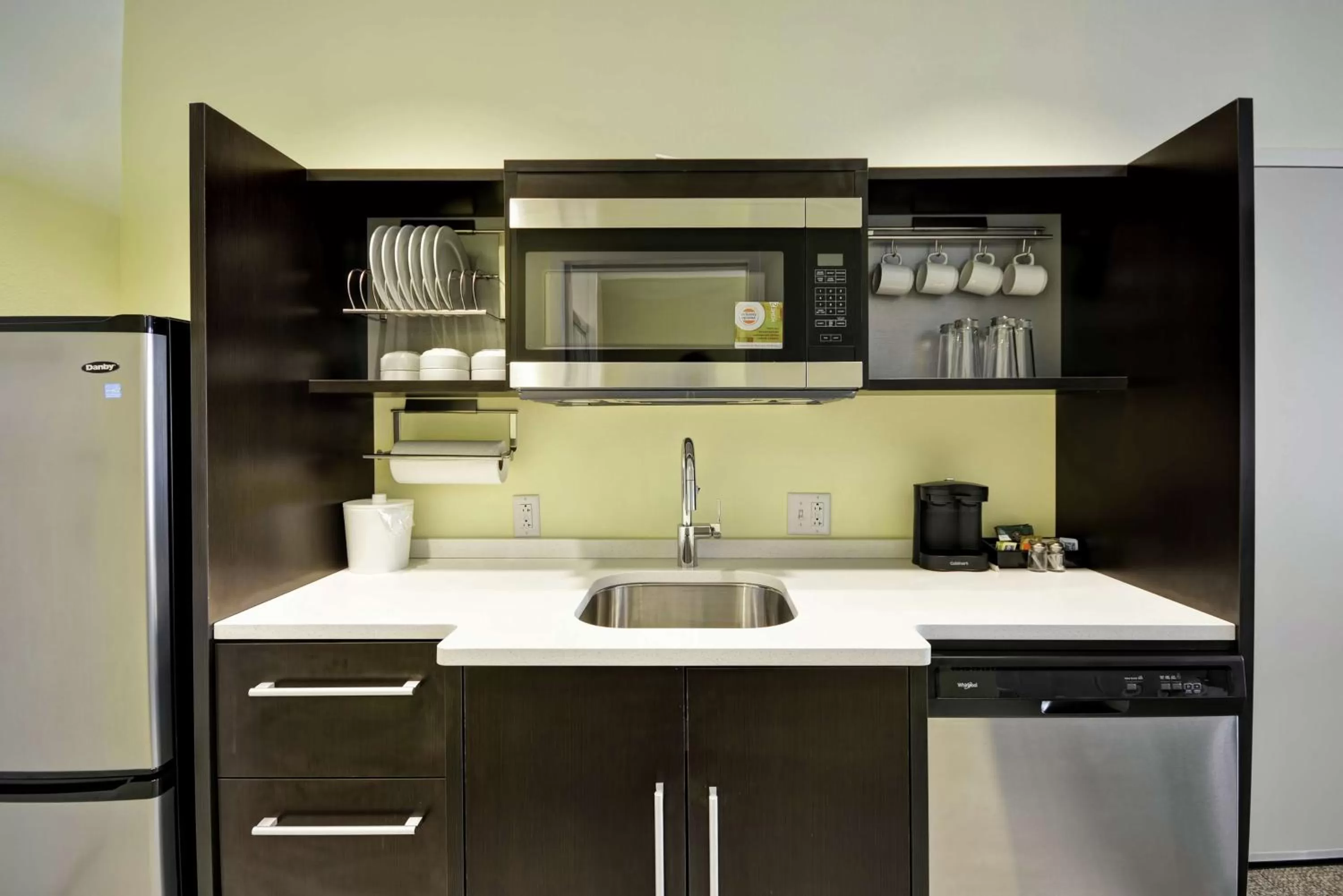 Kitchen or kitchenette in Home2 Suites by Hilton Brownsville