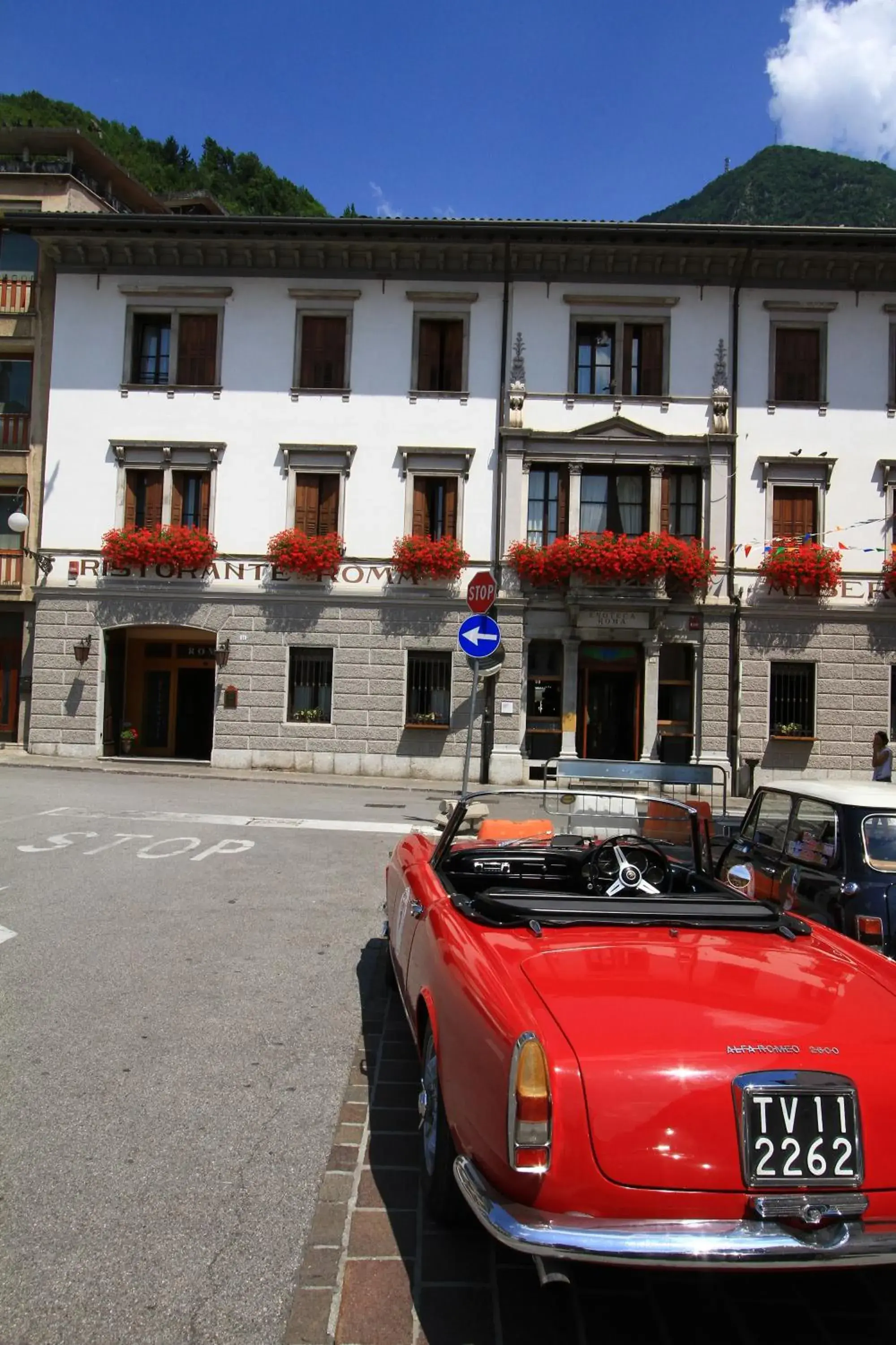 Facade/entrance, Property Building in Albergo Roma