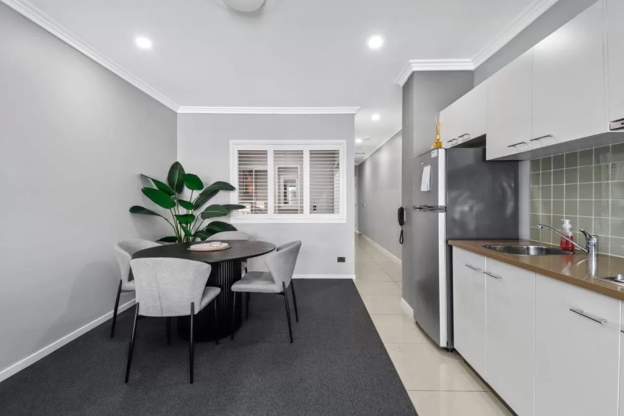 Kitchen/Kitchenette in Eden by the Bay