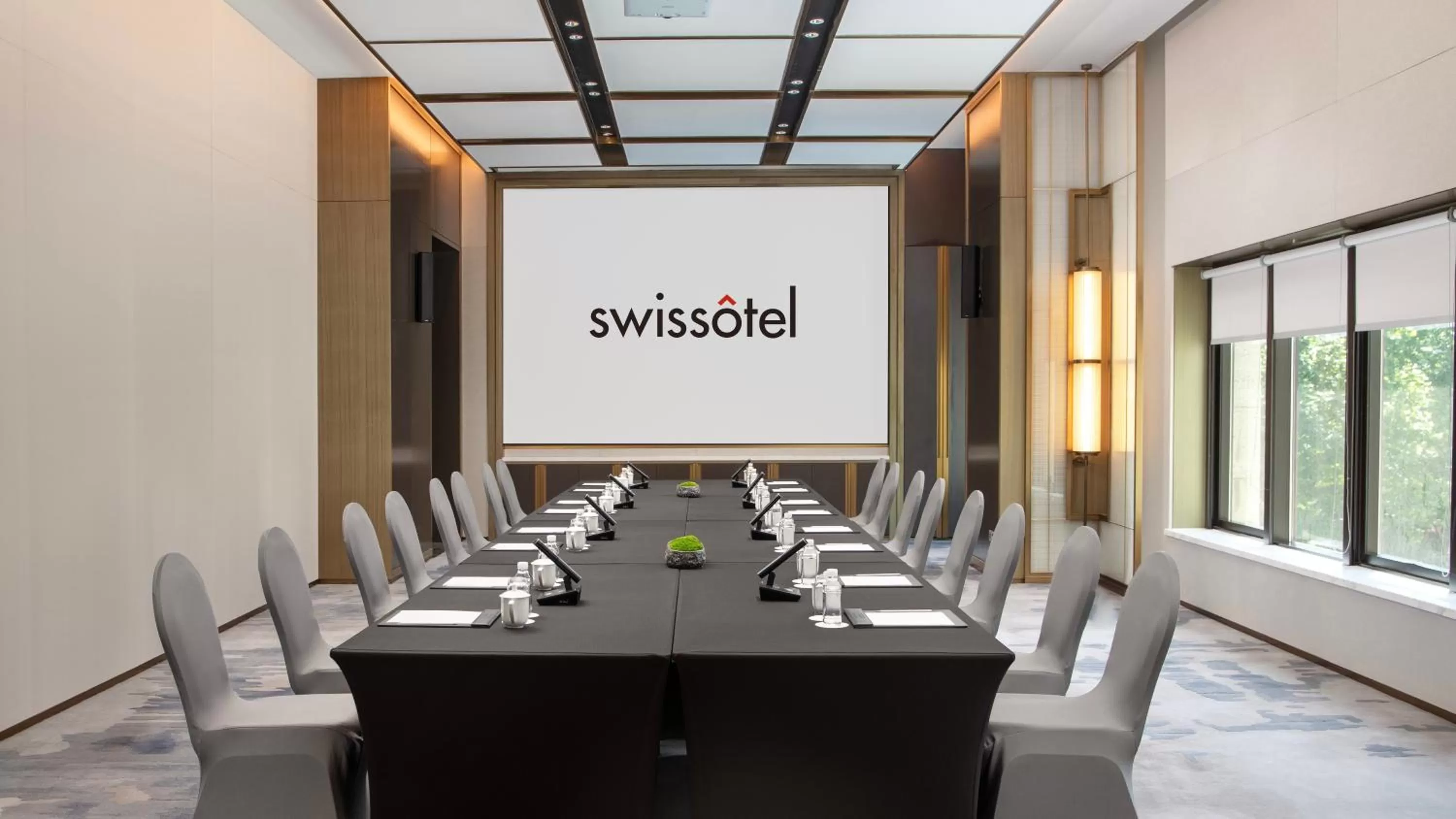 Meeting/conference room in Swissotel Beijing Hong Kong Macau Center - 1 min to subway