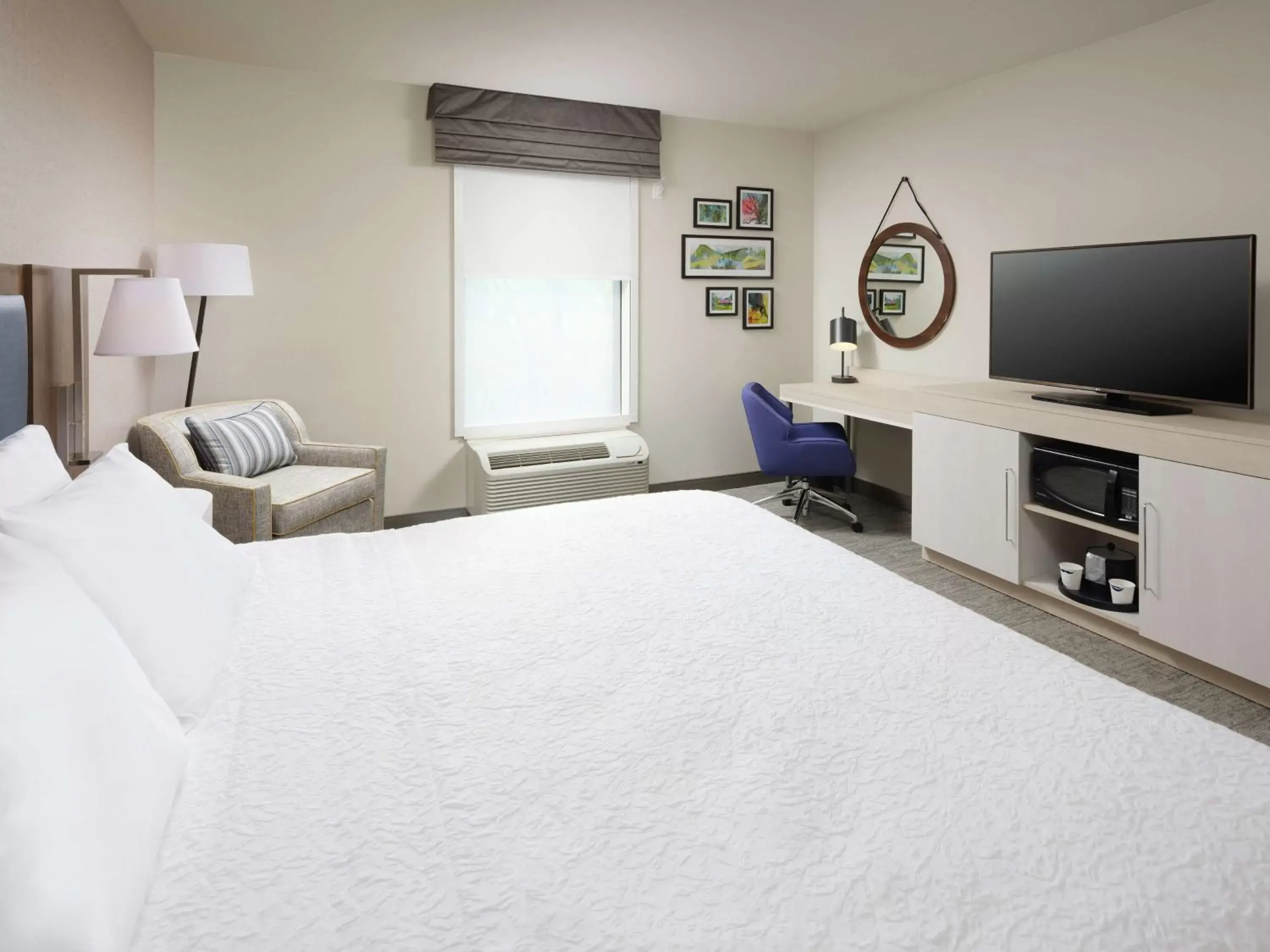 Bedroom, Bed in Hampton Inn Chattanooga East Ridge