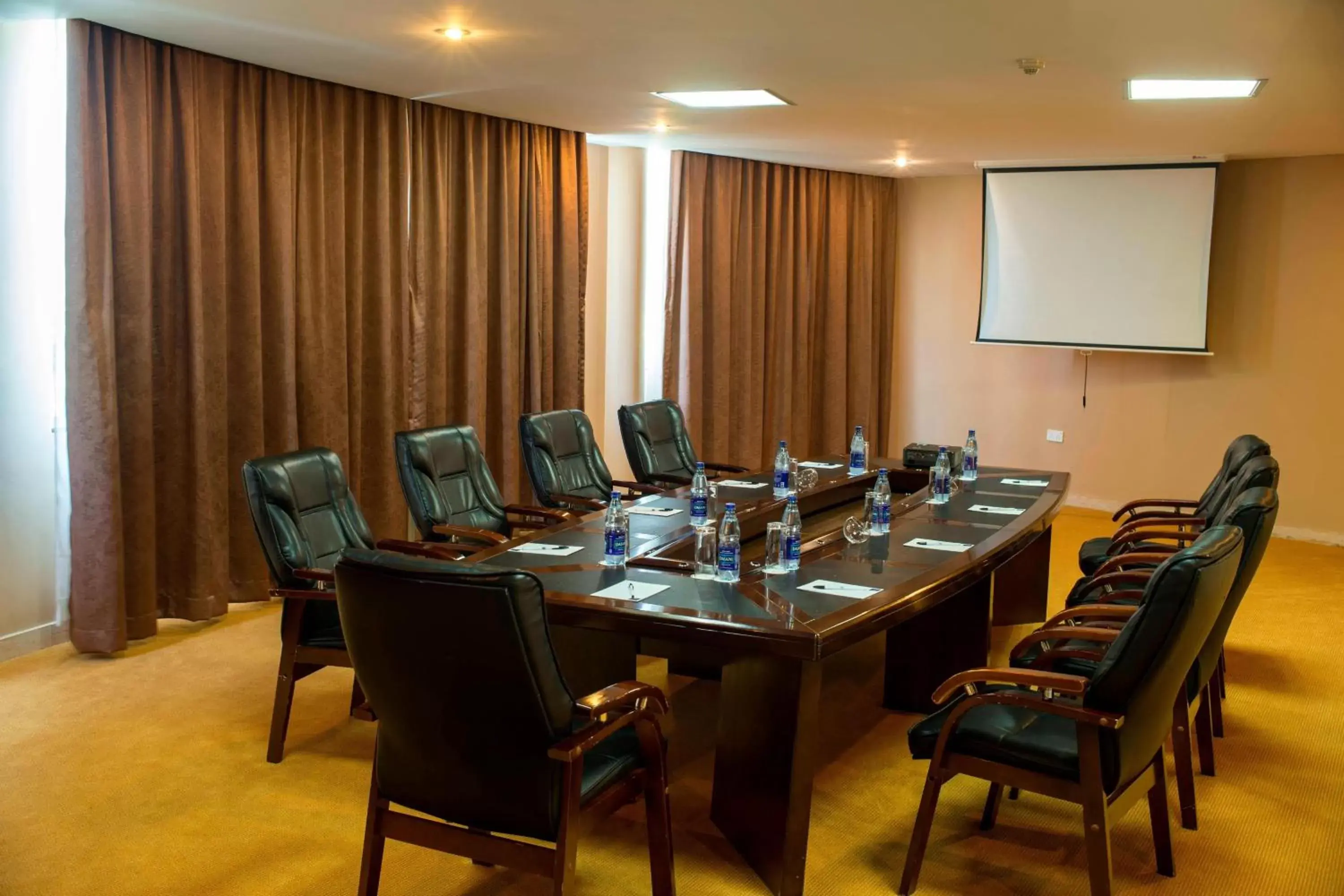 Meeting/conference room in Protea Hotel by Marriott Entebbe