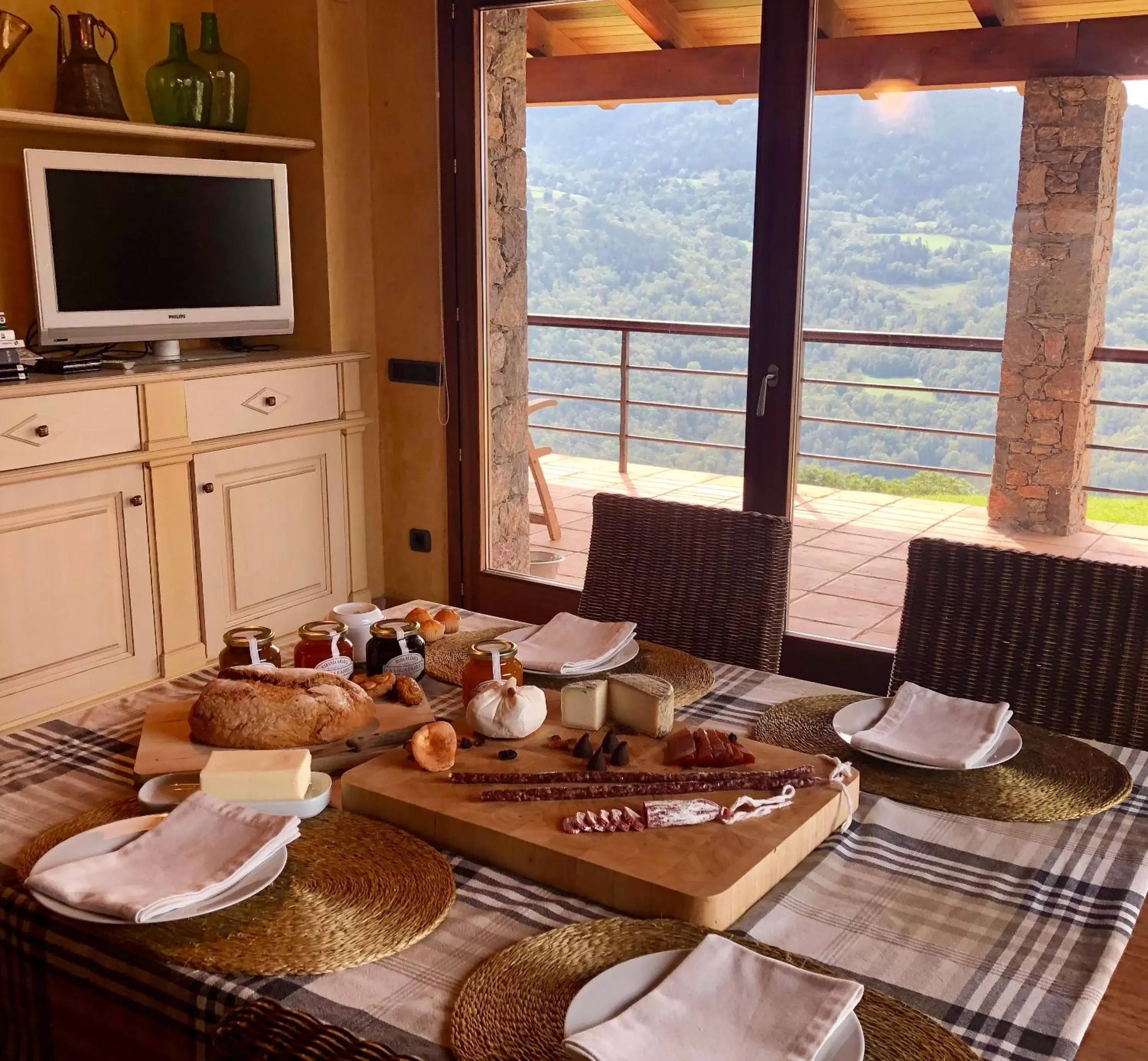 Buffet breakfast, Dining Area in Serrat del Vent - Adults only