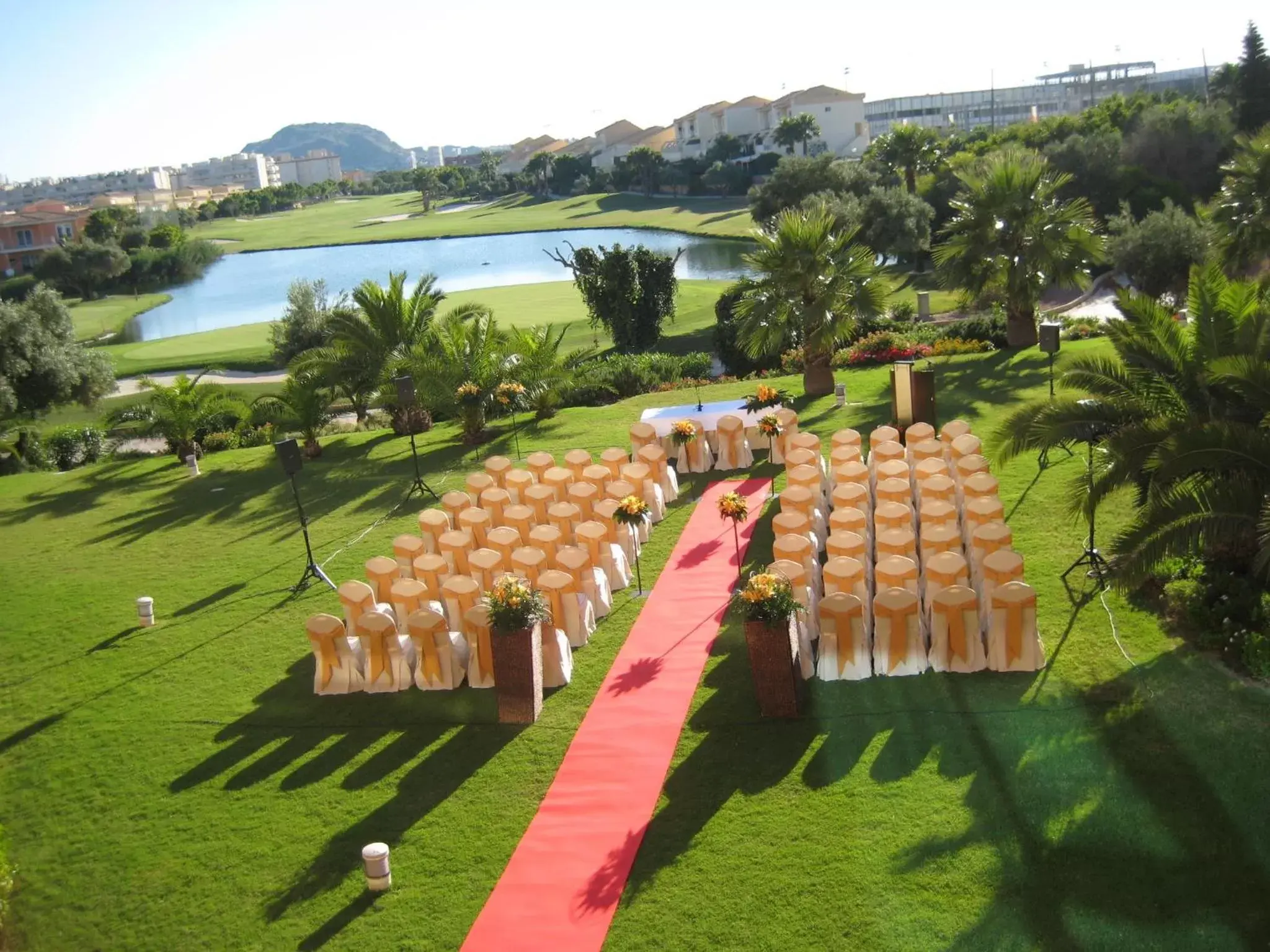 Banquet/Function facilities, Pool View in Hotel Alicante Golf