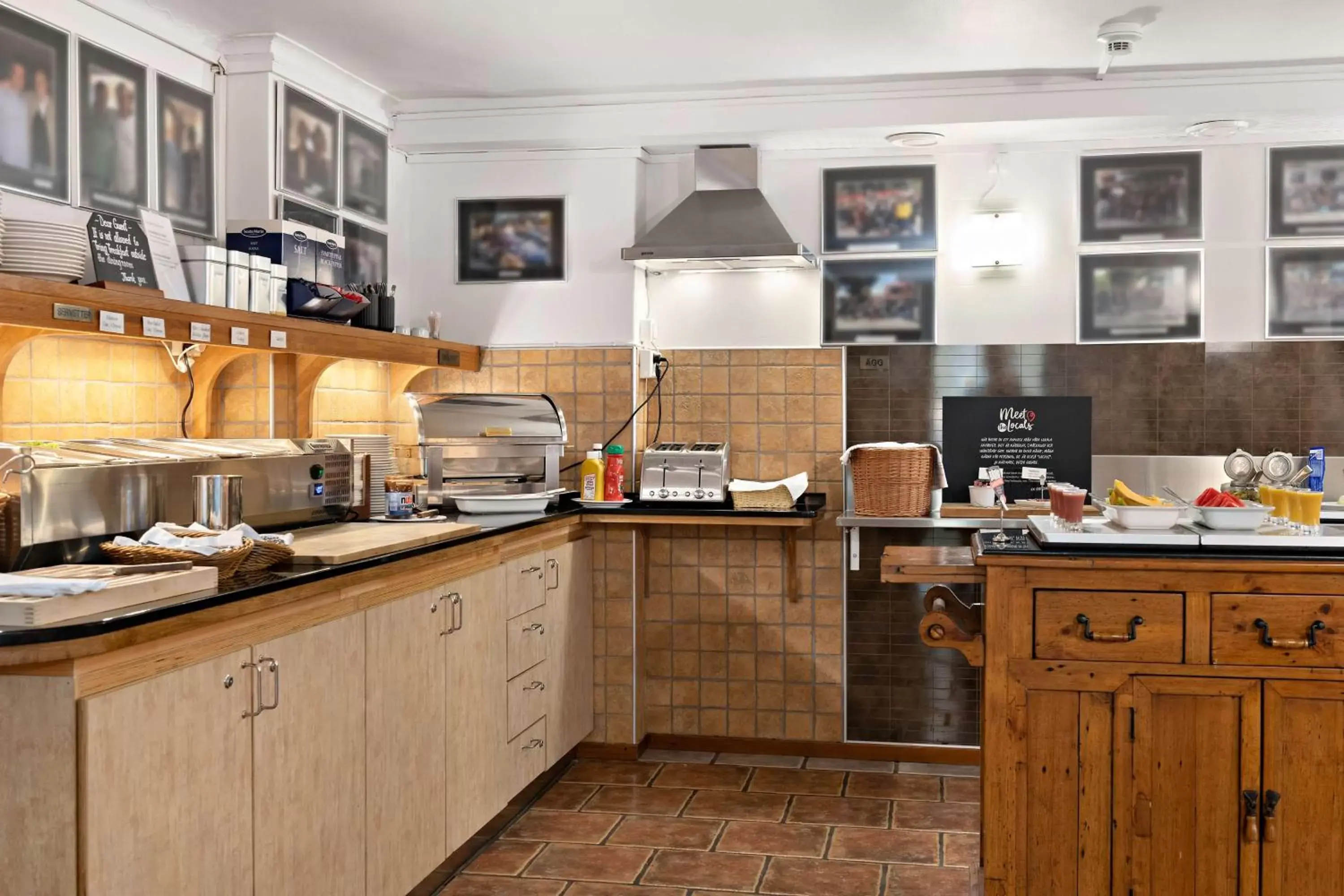 Breakfast, Kitchen/Kitchenette in Best Western Hotel Anno 1937