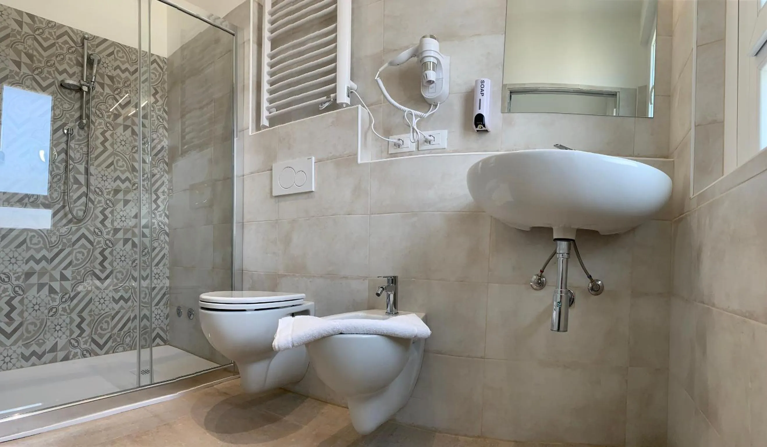 Shower in Hotel Laika