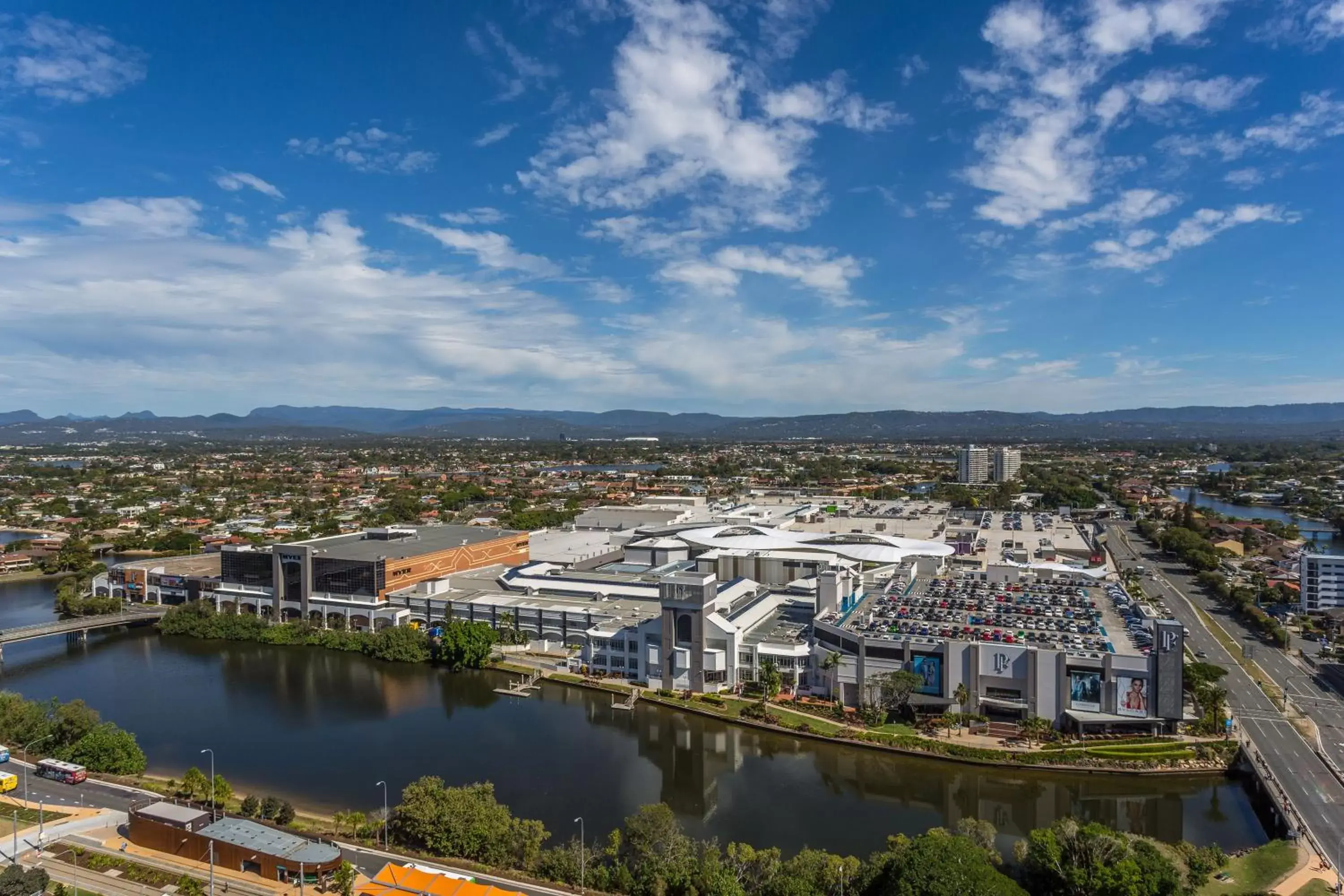 City view, Bird's-eye View in Mantra Sierra Grand