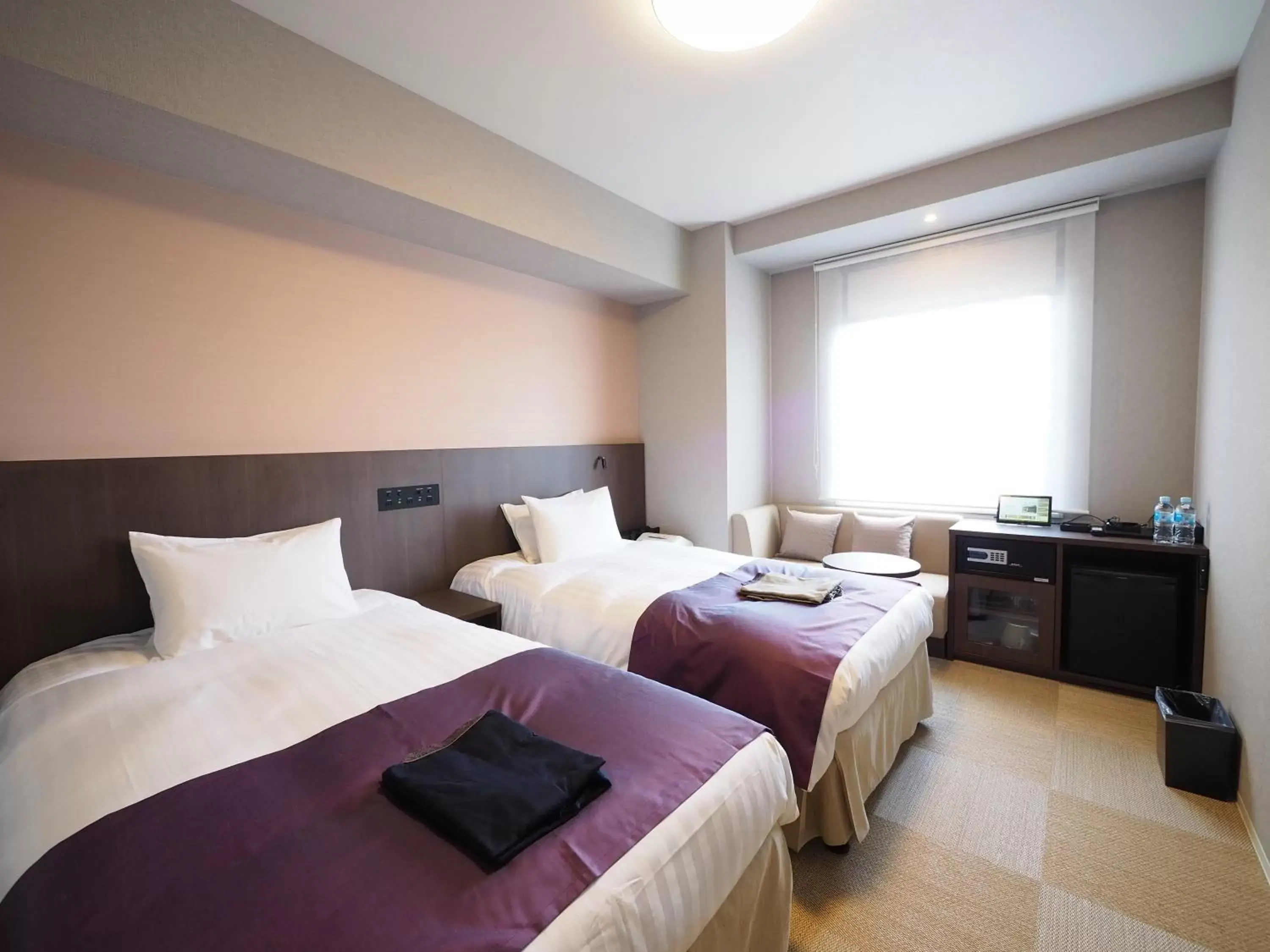 Bedroom, Bed in Hiyori Hotel Osaka Namba Station