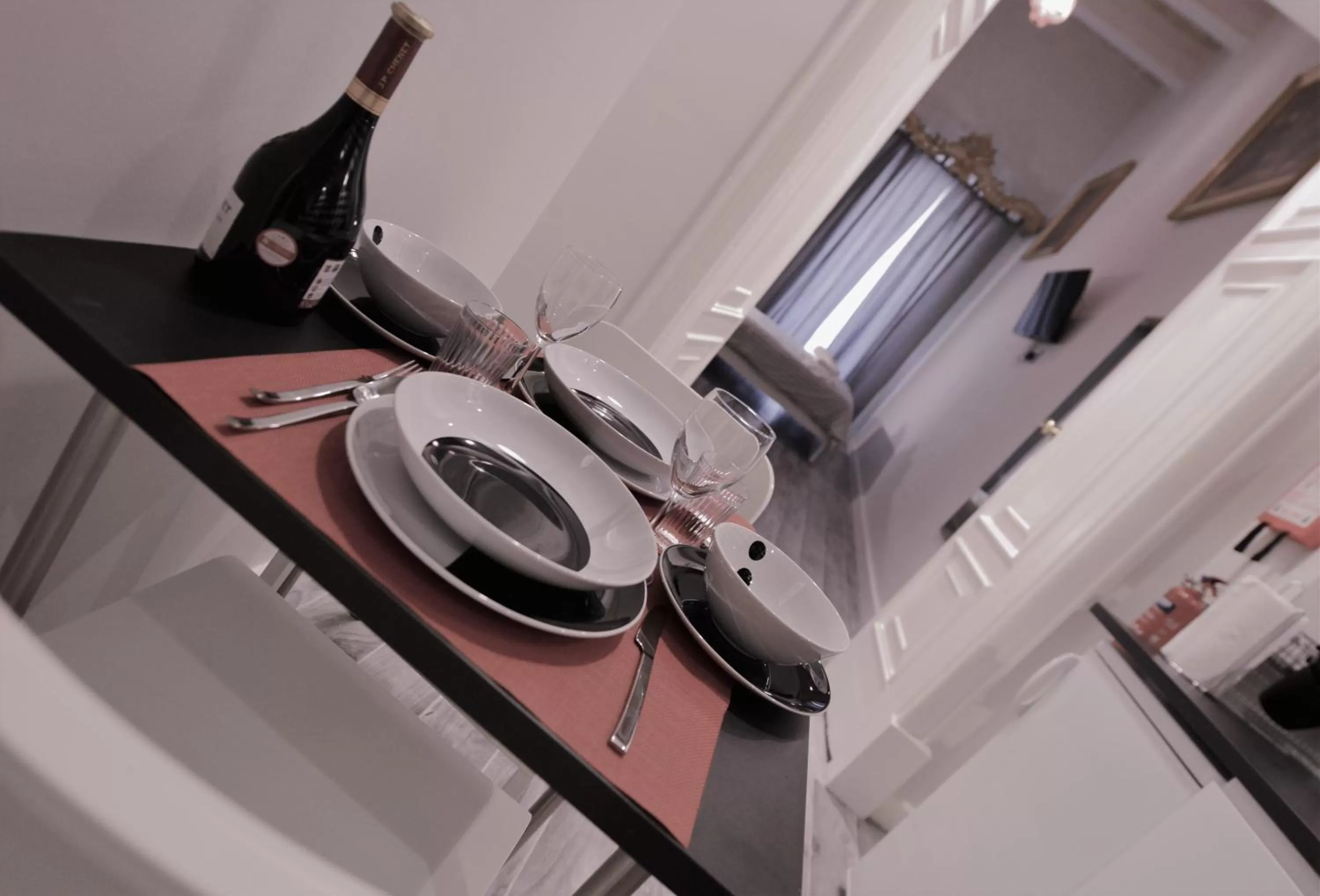 Dining area in Paulos Valletta