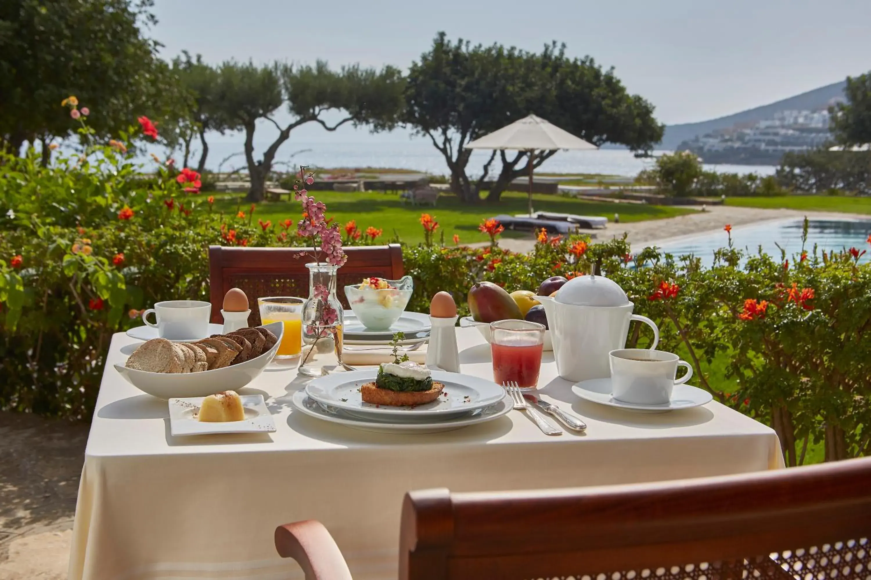 Restaurant/Places to Eat in Elounda Beach Hotel & Villas, a Member of the Leading Hotels of the World