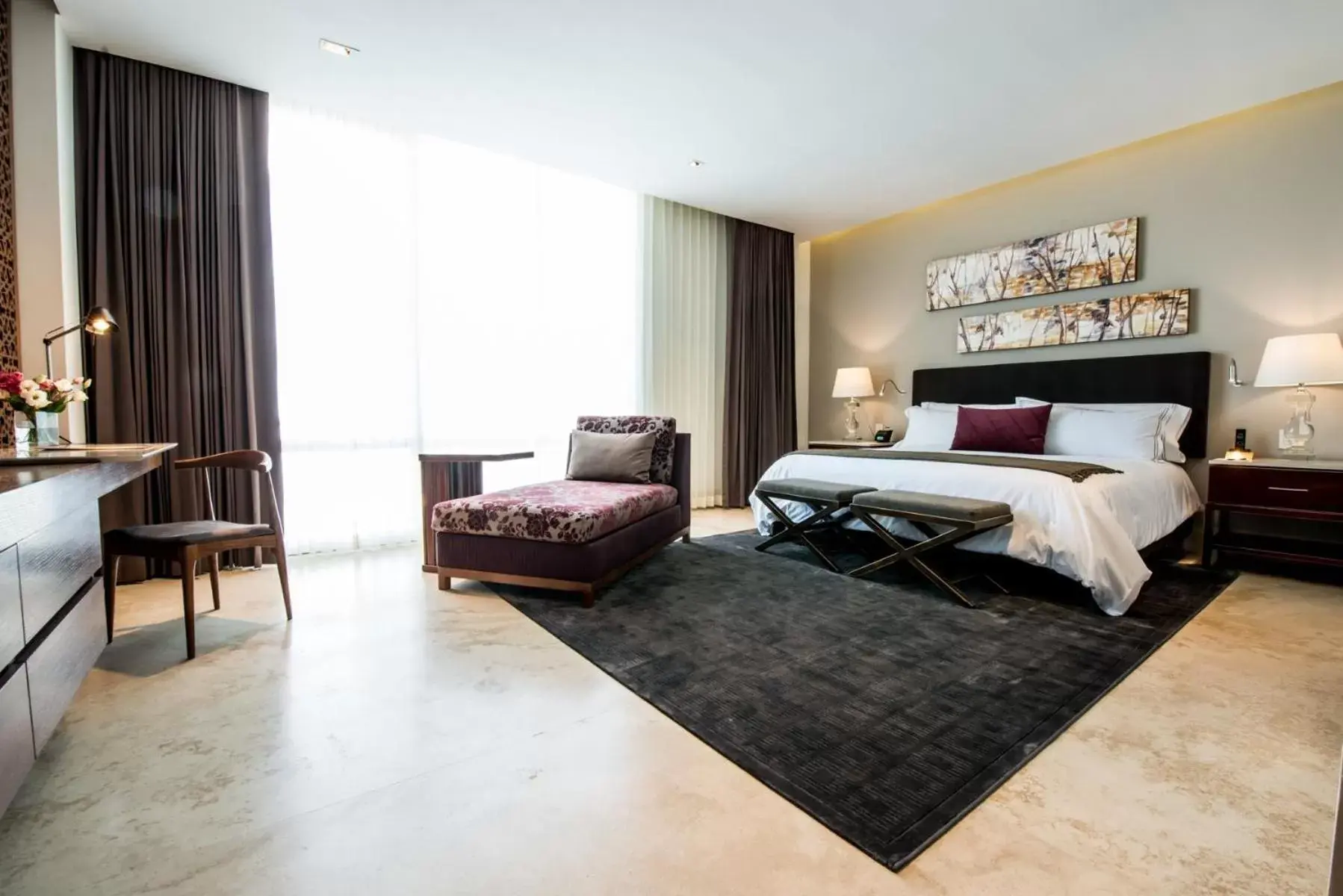 Bed in Square Small Luxury Hotel - Providencia