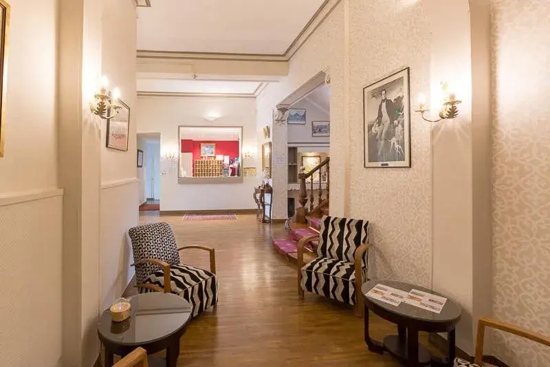 Lobby or reception, Seating Area in Hotel Regina Bordeaux Gare Saint-Jean