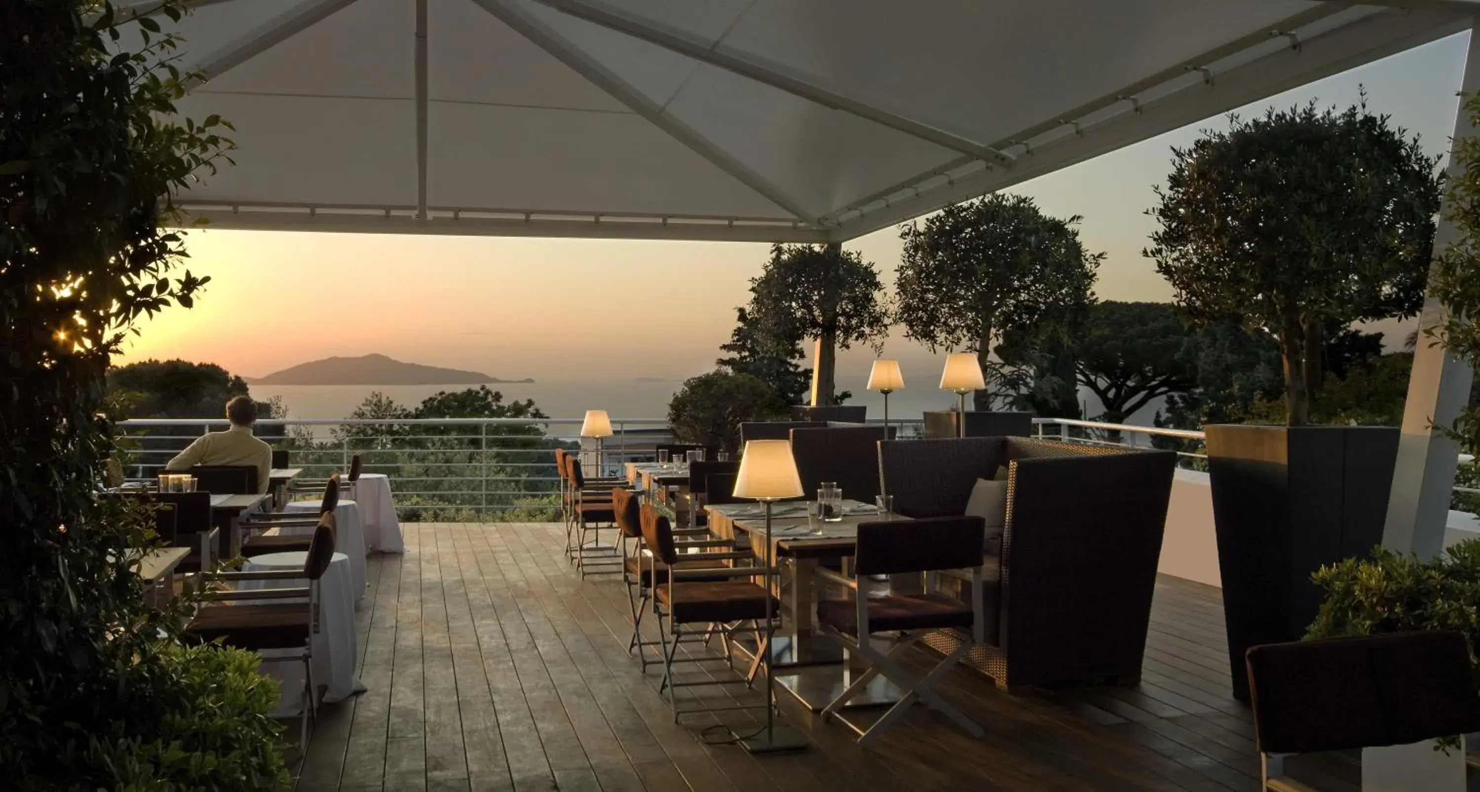 Restaurant/places to eat, Sunrise/Sunset in Capri Palace Jumeirah