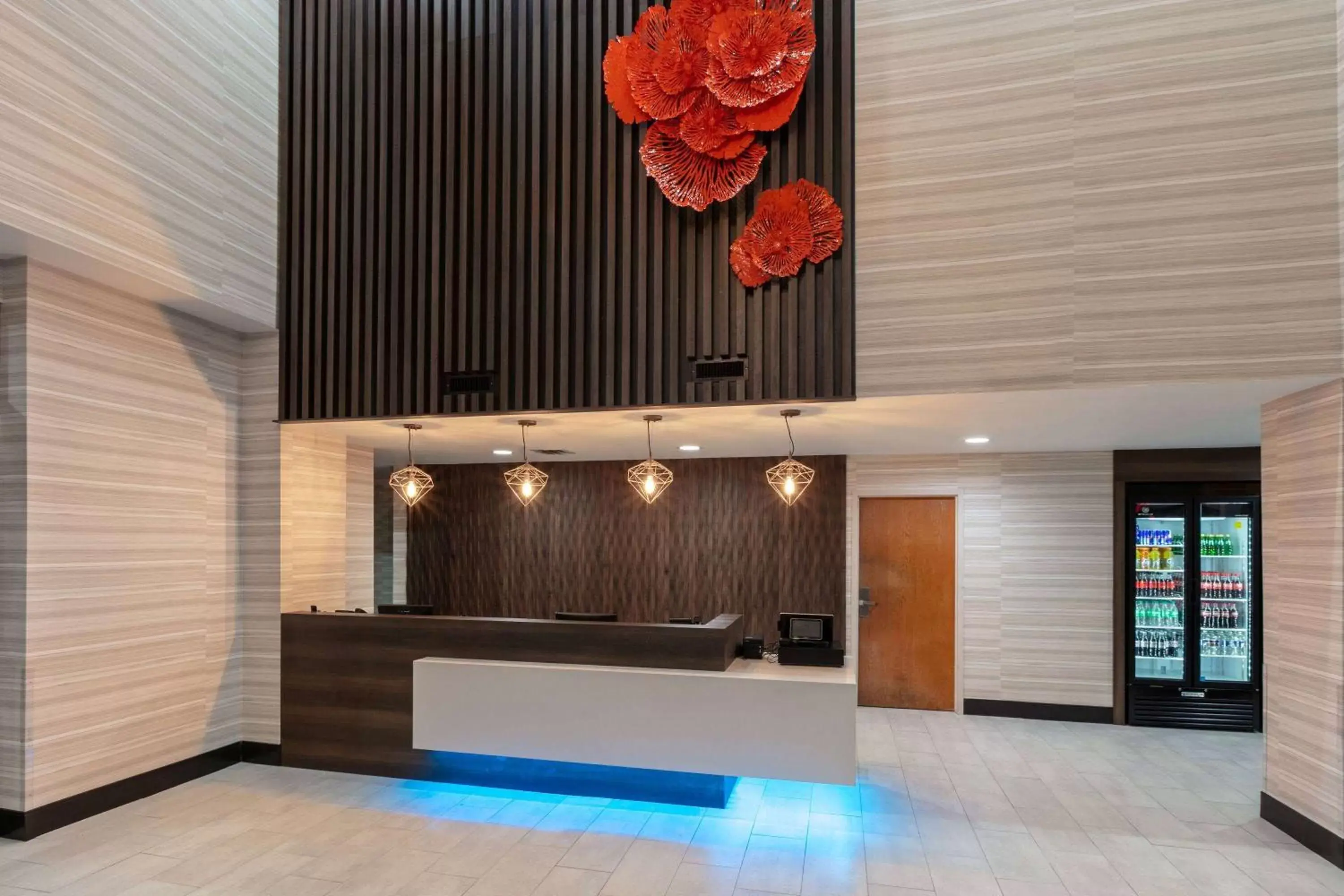 Lobby or reception, Swimming Pool in Wingate by Wyndham - DFW North