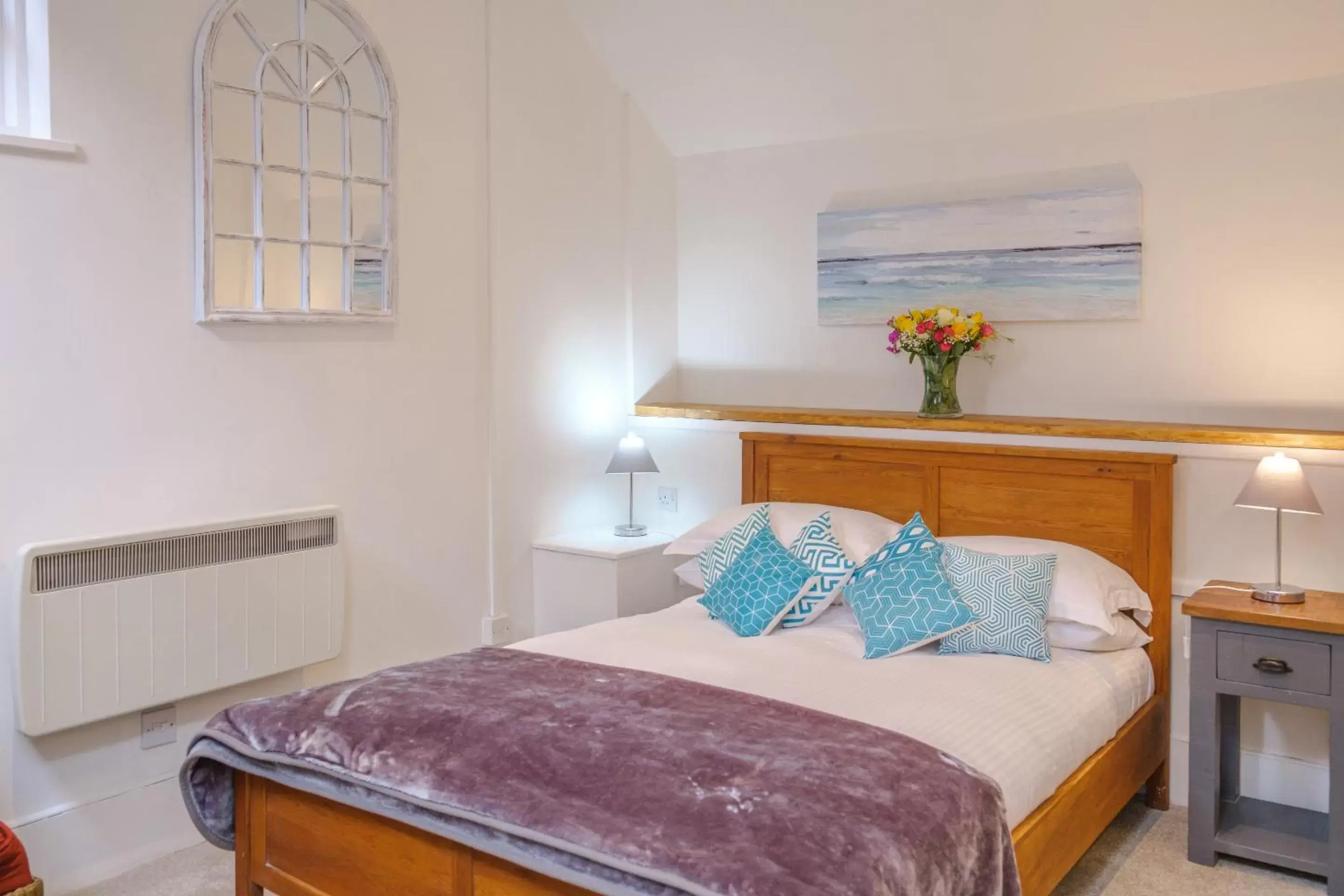 Bedroom, Bed in White Hart Inn